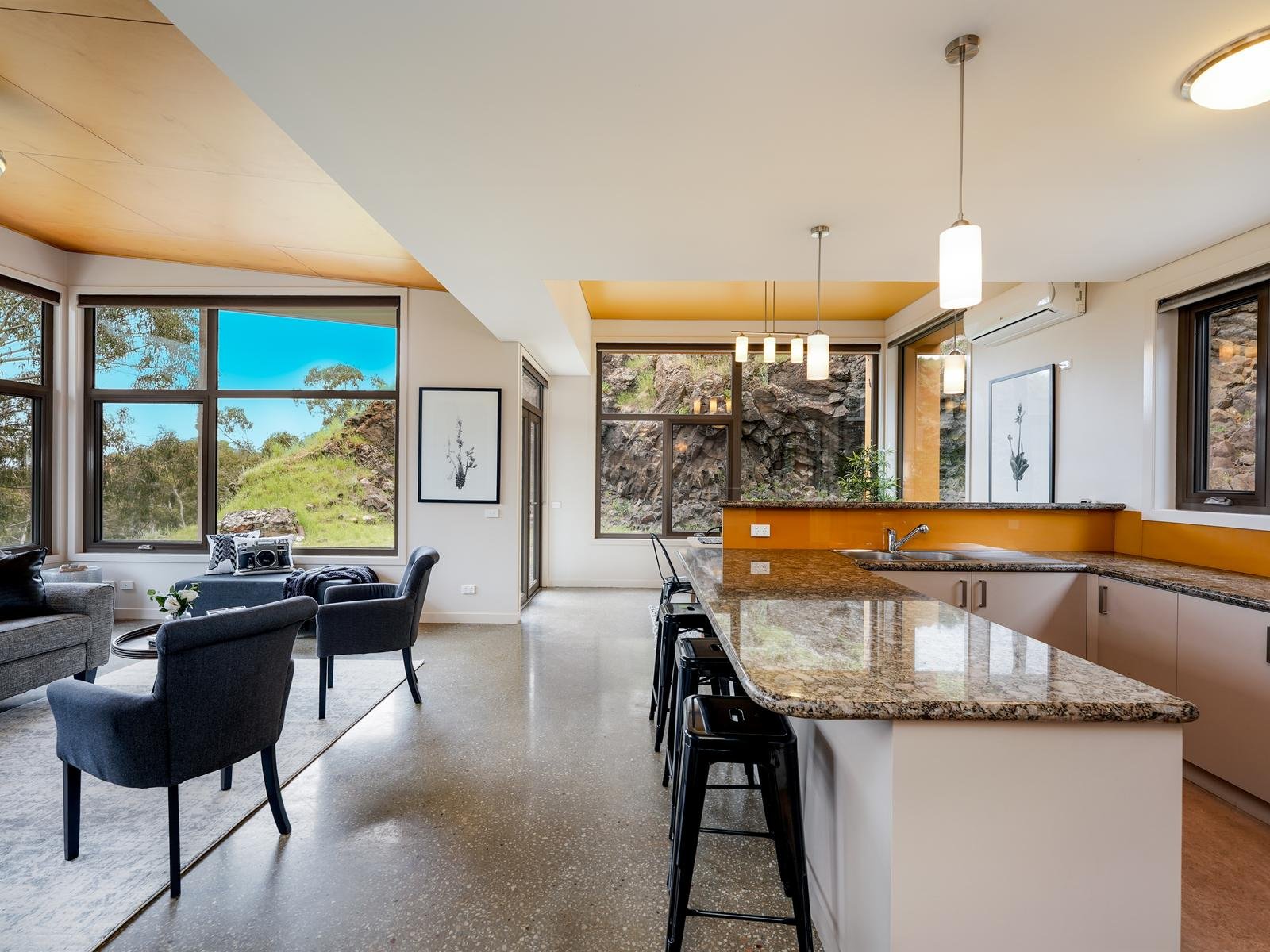2085 Trentham Falls Road, Trentham image 4