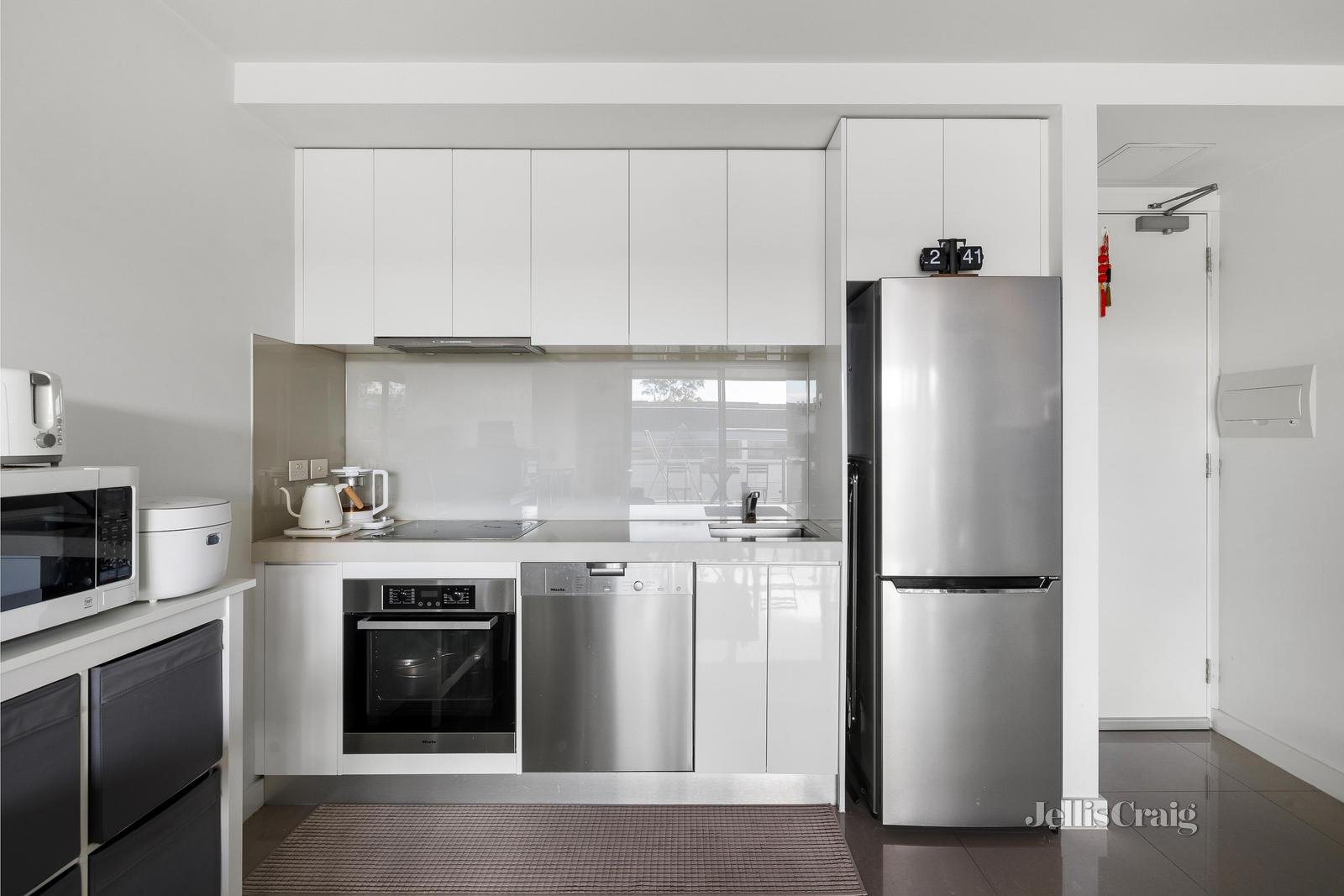 208/567 Glenferrie Road, Hawthorn image 6