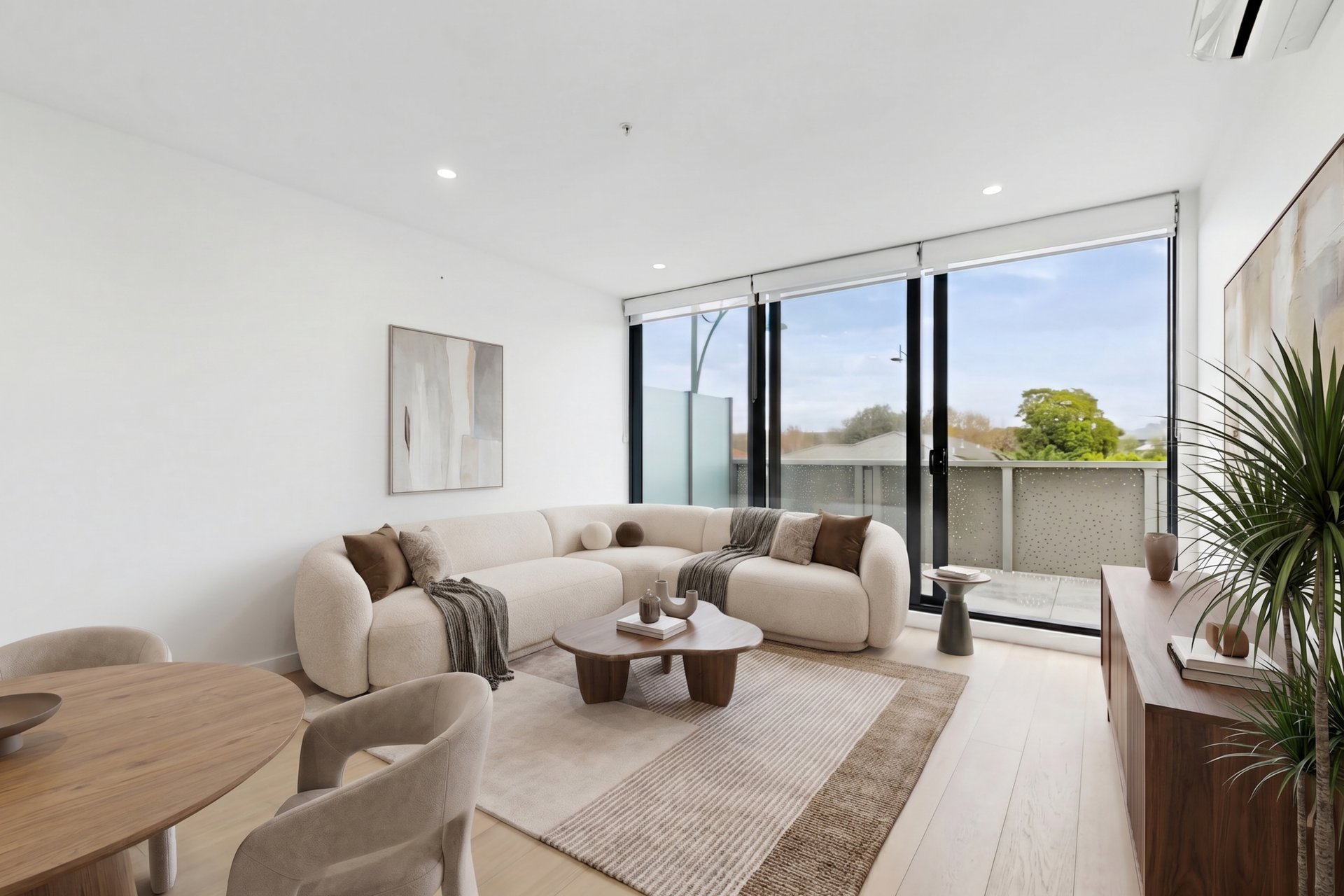 208/661 Whitehorse Road, Mont&nbsp;Albert image 3