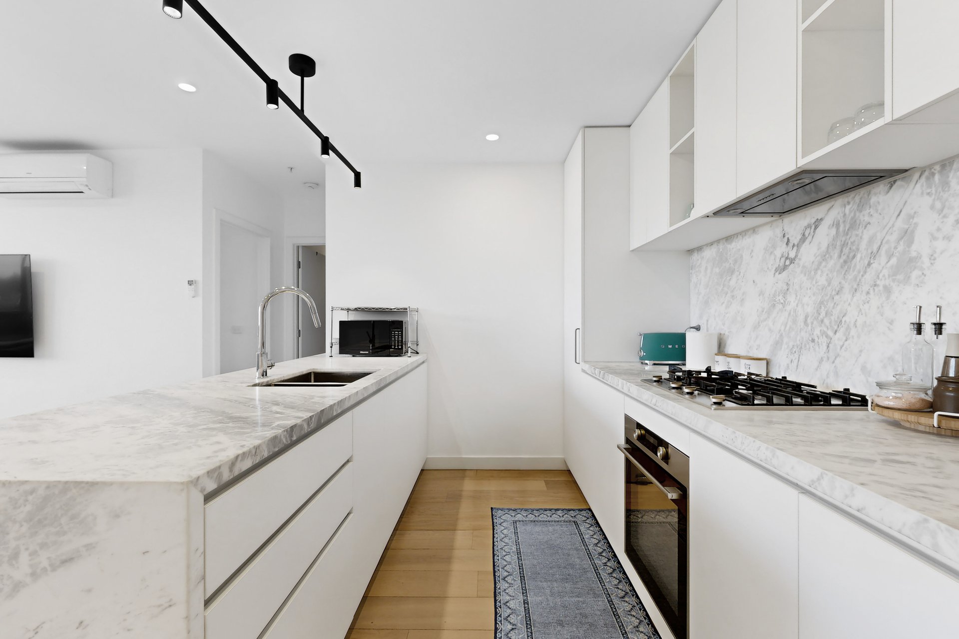 208/661 Whitehorse Road, Mont&nbsp;Albert image 6