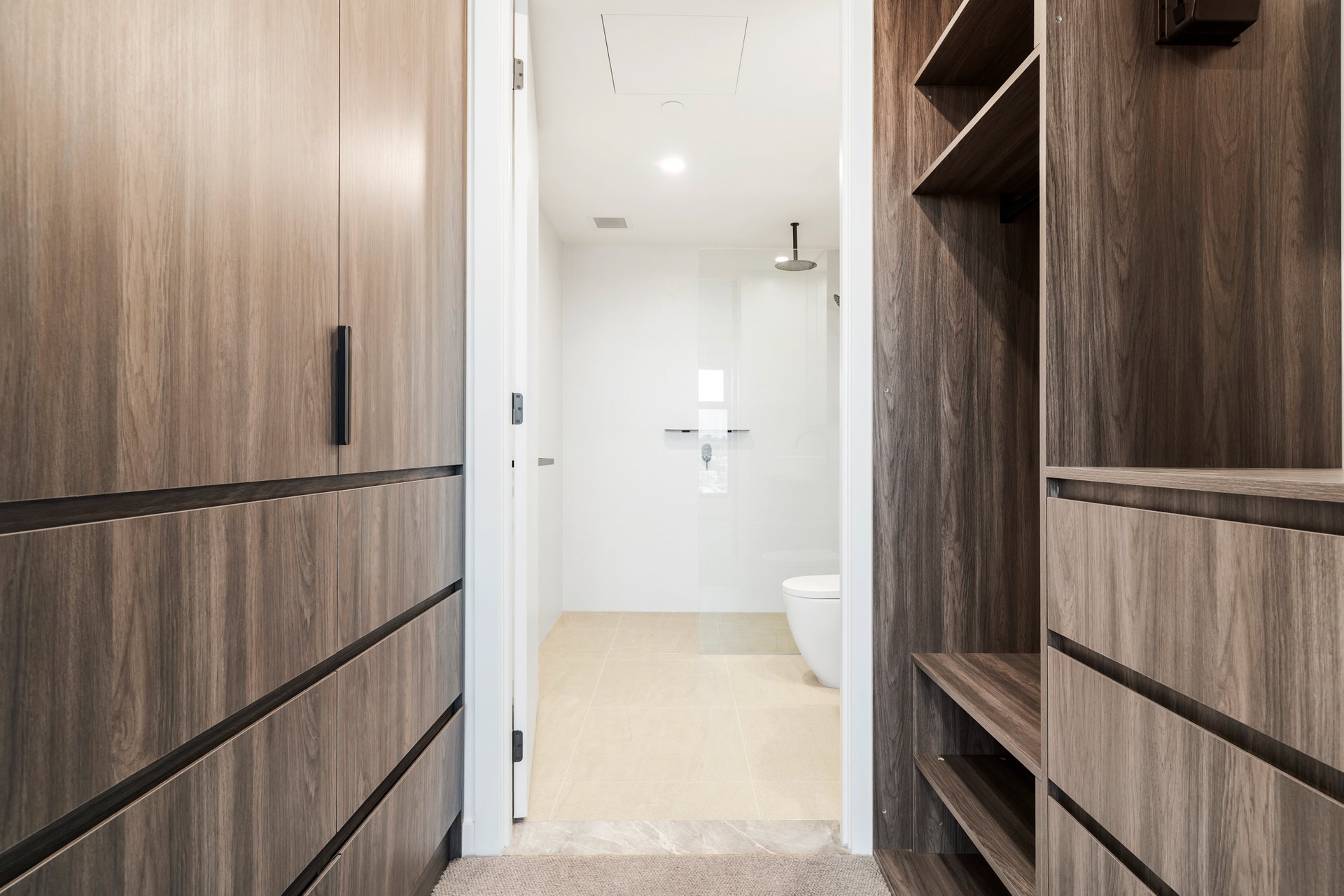 Property Gallery Thumbnail 10