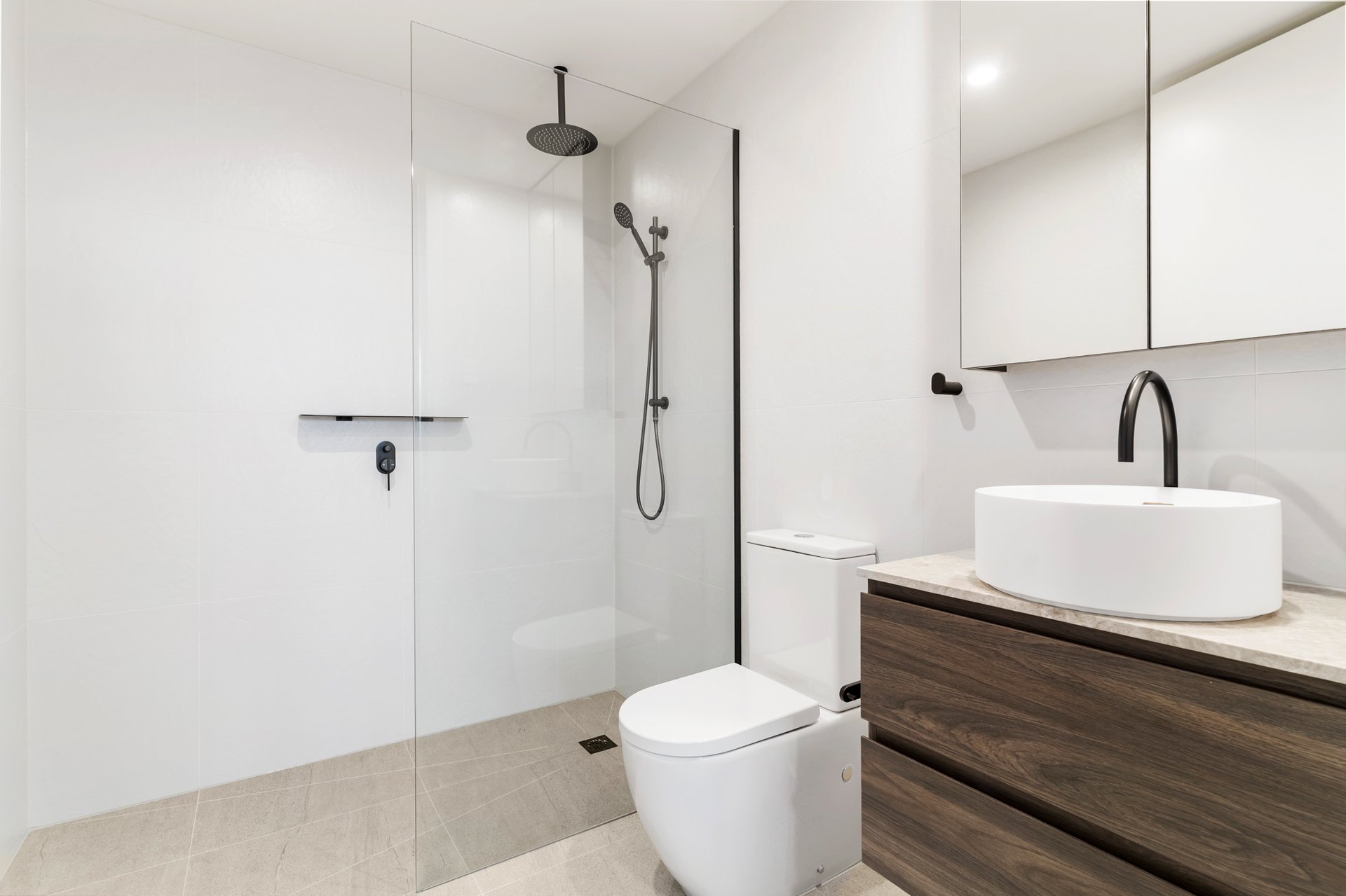 Property Gallery Thumbnail 11