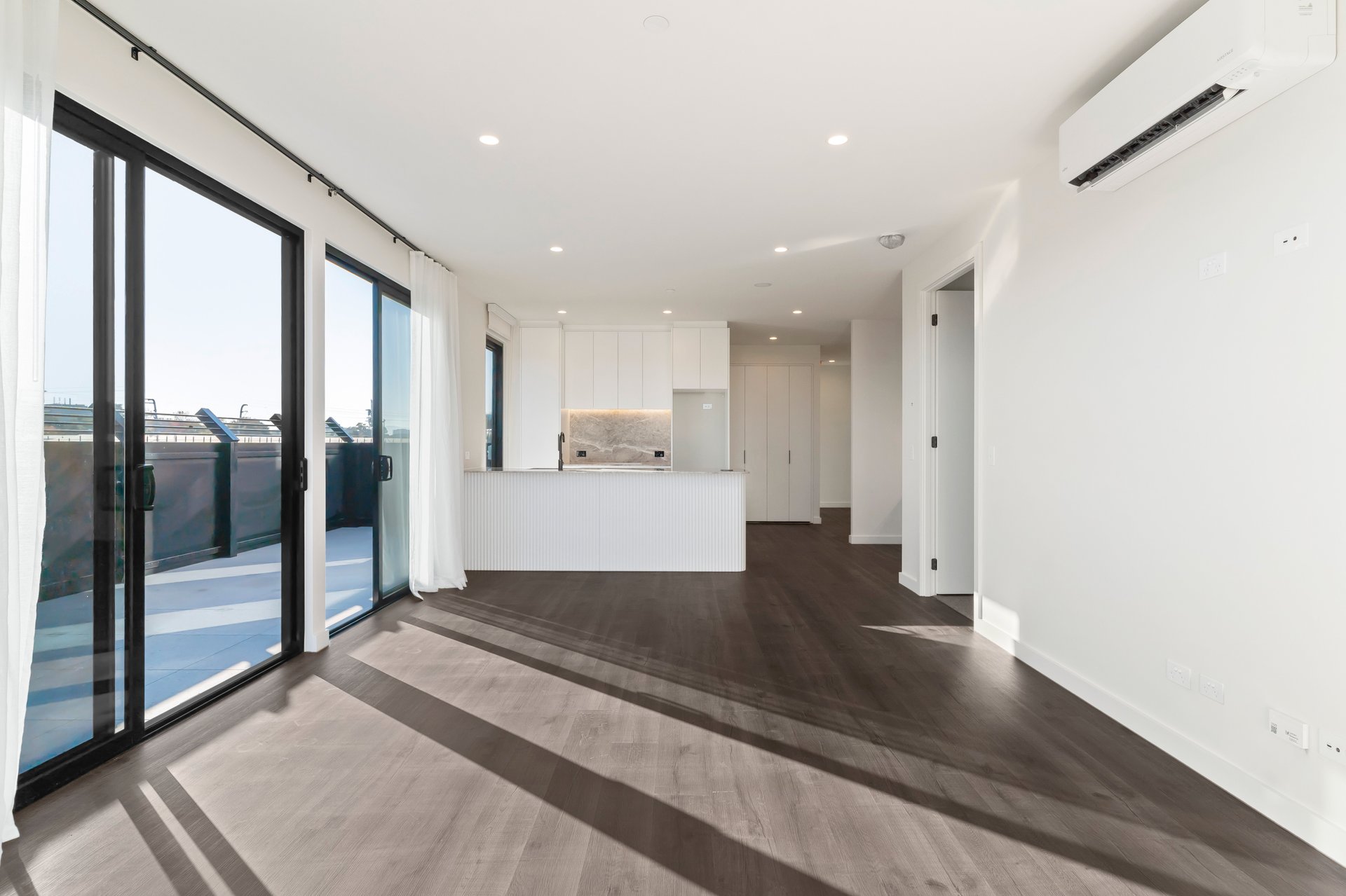 Property Gallery Thumbnail 4