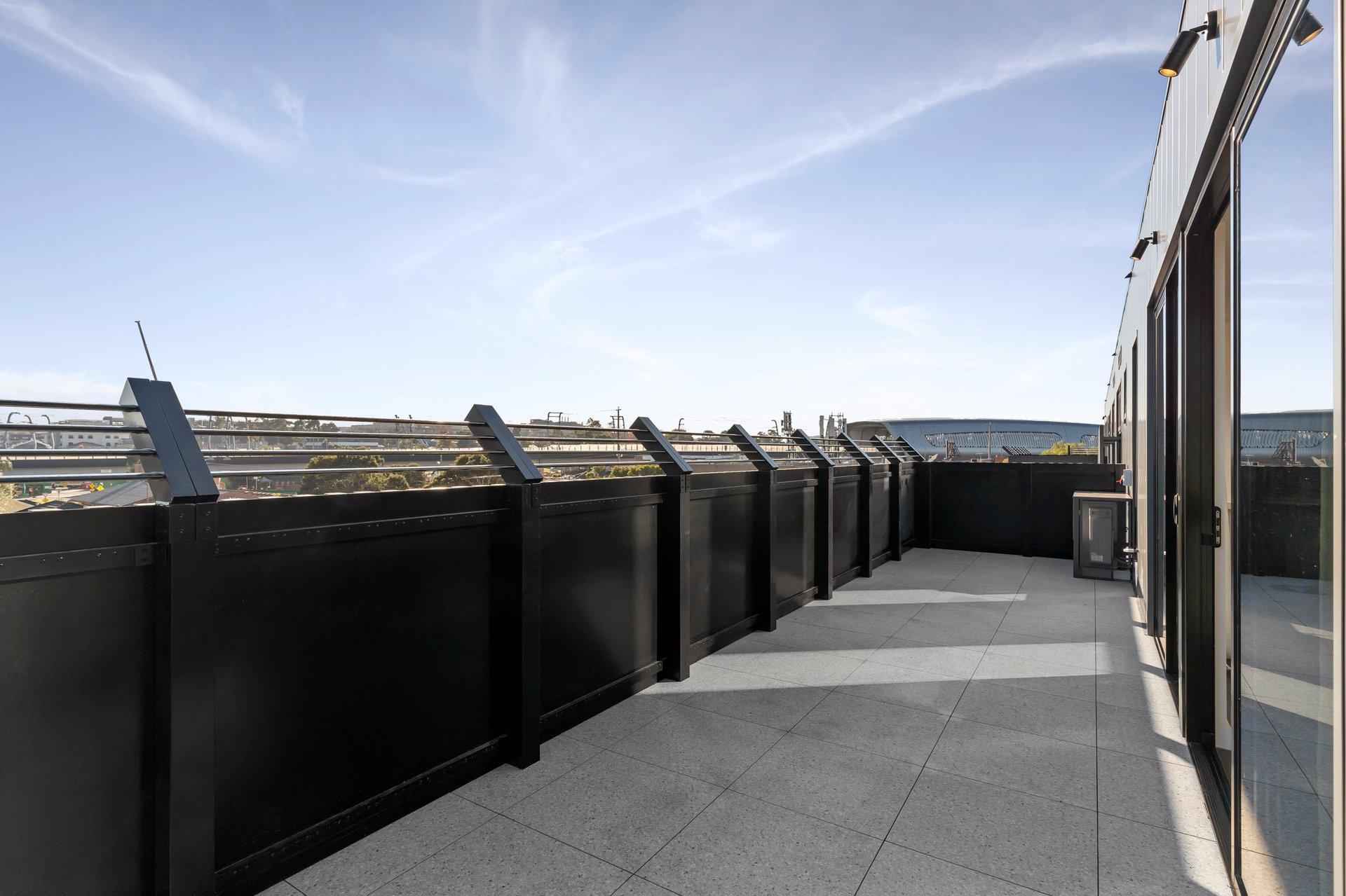 Property Gallery Thumbnail 14
