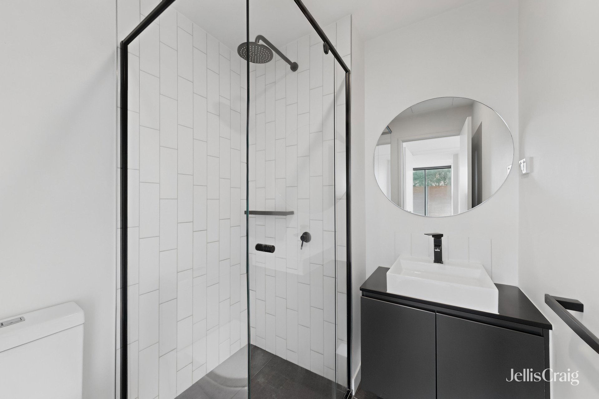 208/82 Bulla Road, Strathmore image 11