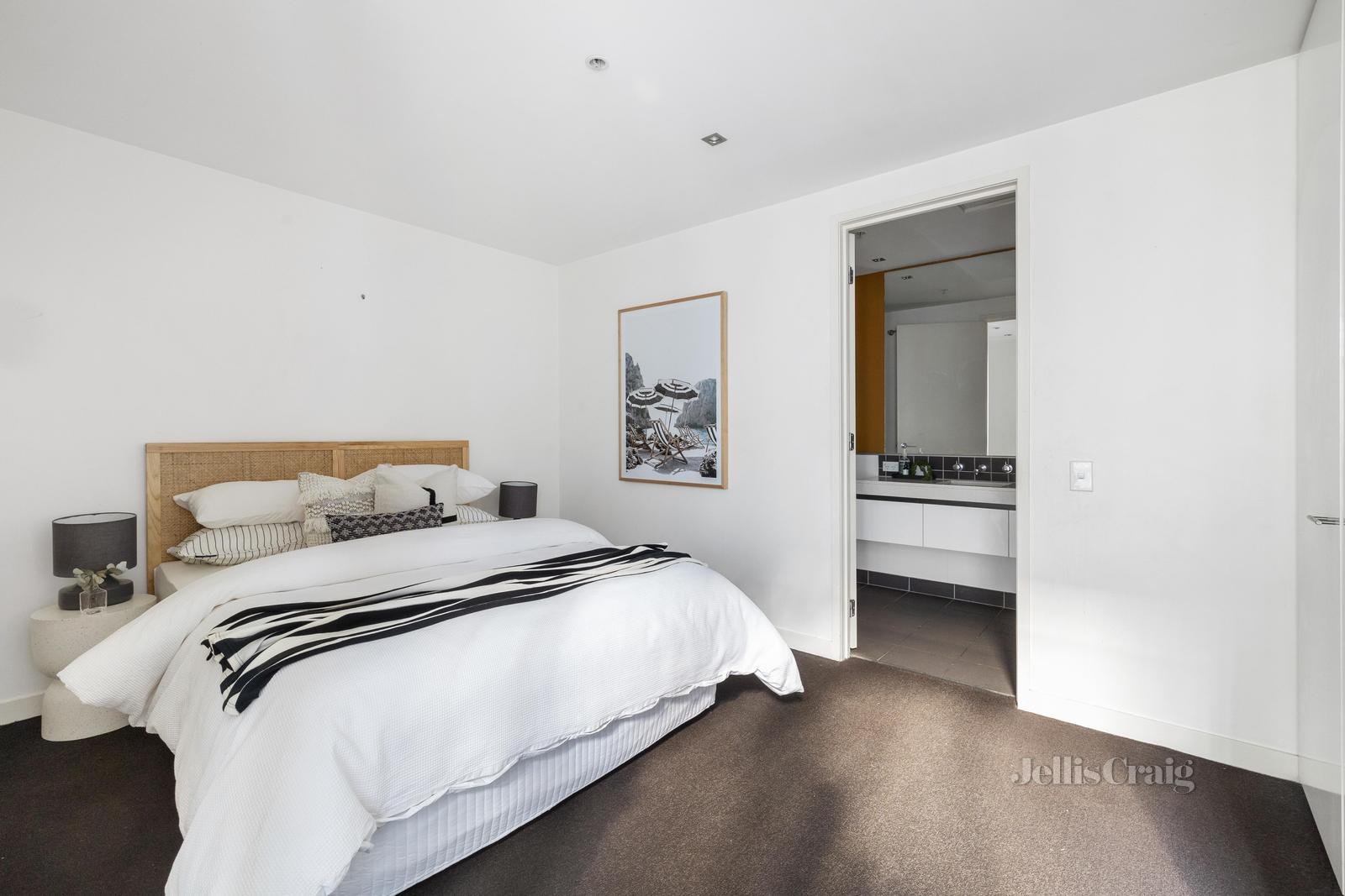 208/91 Dow Street, Port Melbourne image 4