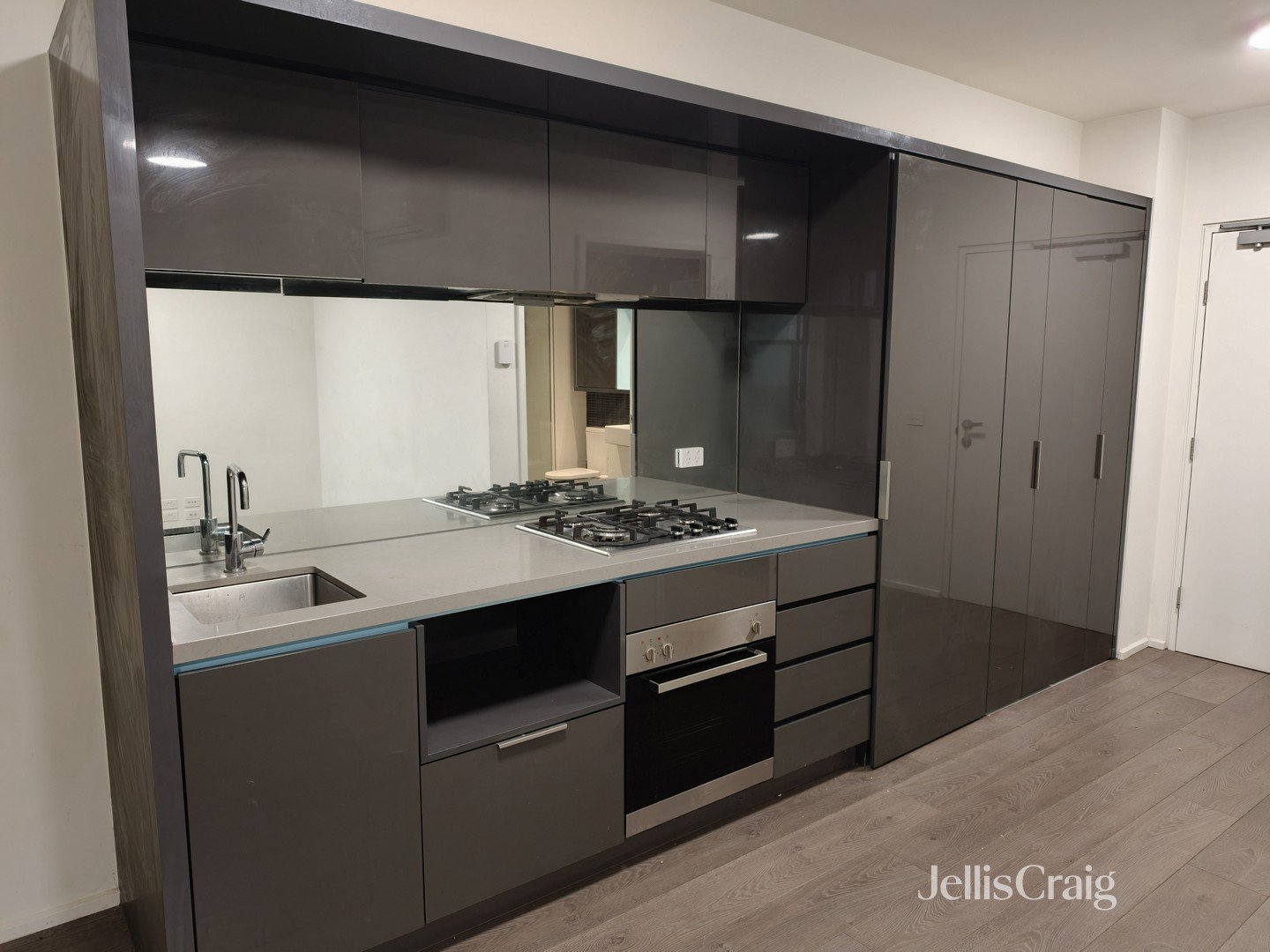 208/92 Cade Way, Parkville image 2