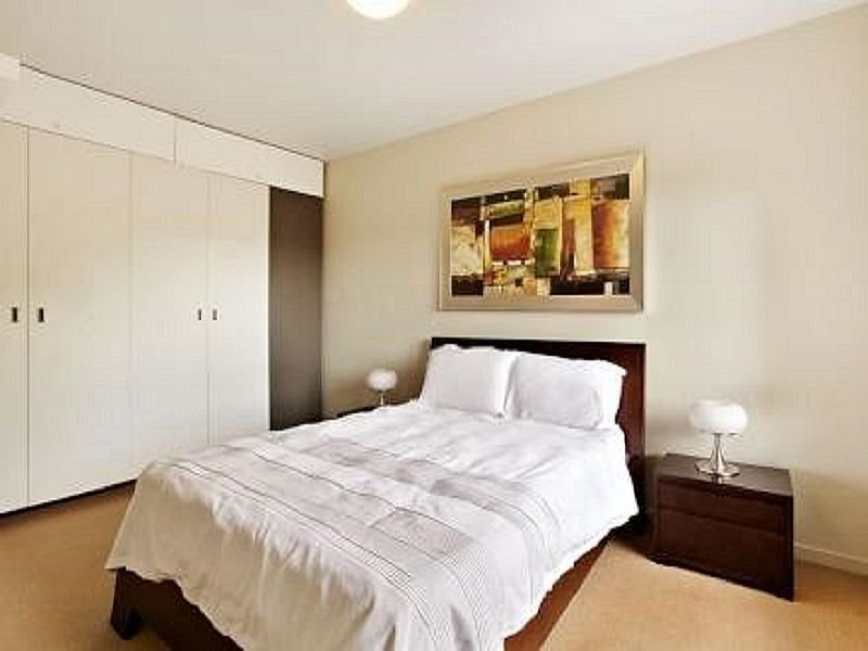 208F/7 Greeves Street, St Kilda image 5