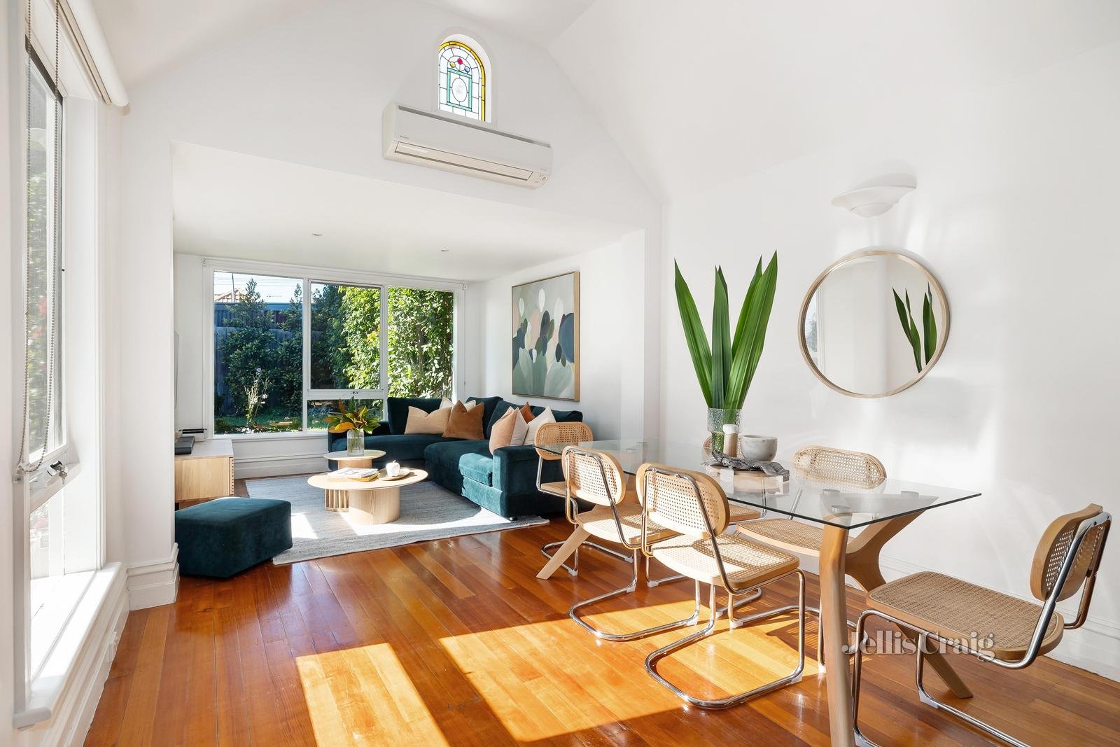 209 Coppin Street, Richmond image 2