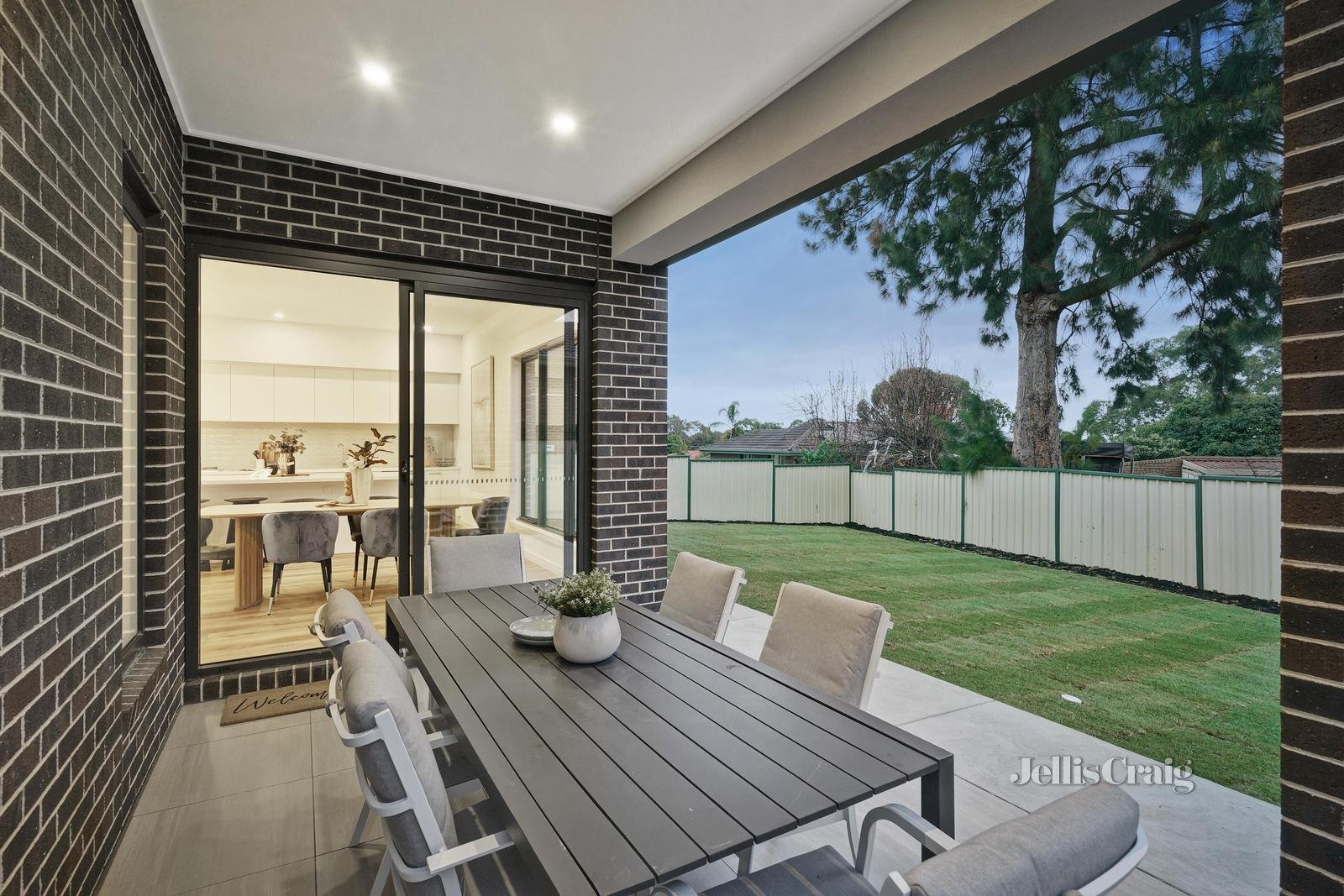 209 Jells Road, Wheelers Hill image 17