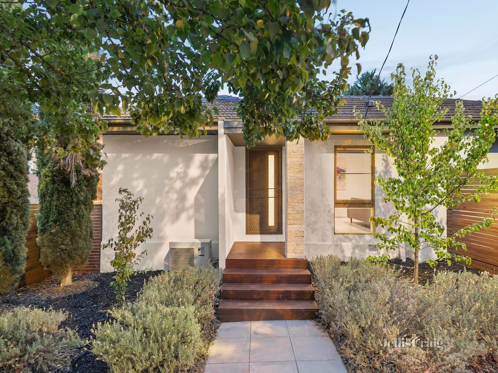 209 Manningham Road, Templestowe Lower image 1