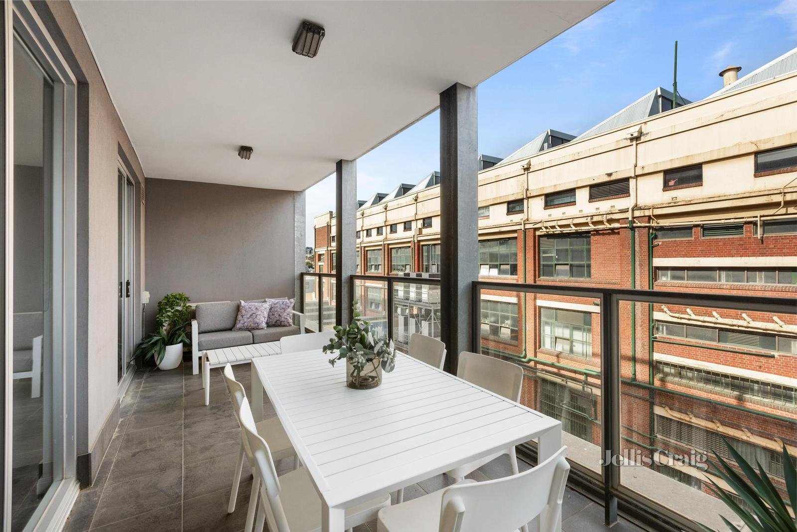 209/1 Margaret Street, Richmond image 2