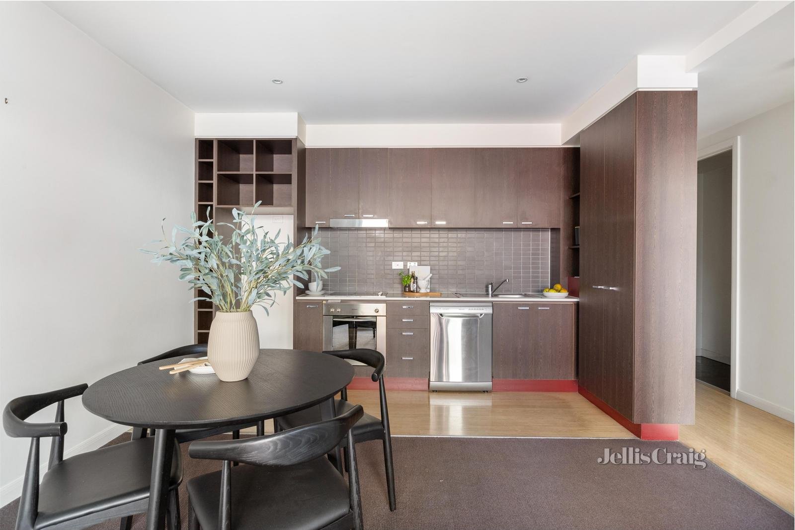 209/1 Margaret Street, Richmond image 3