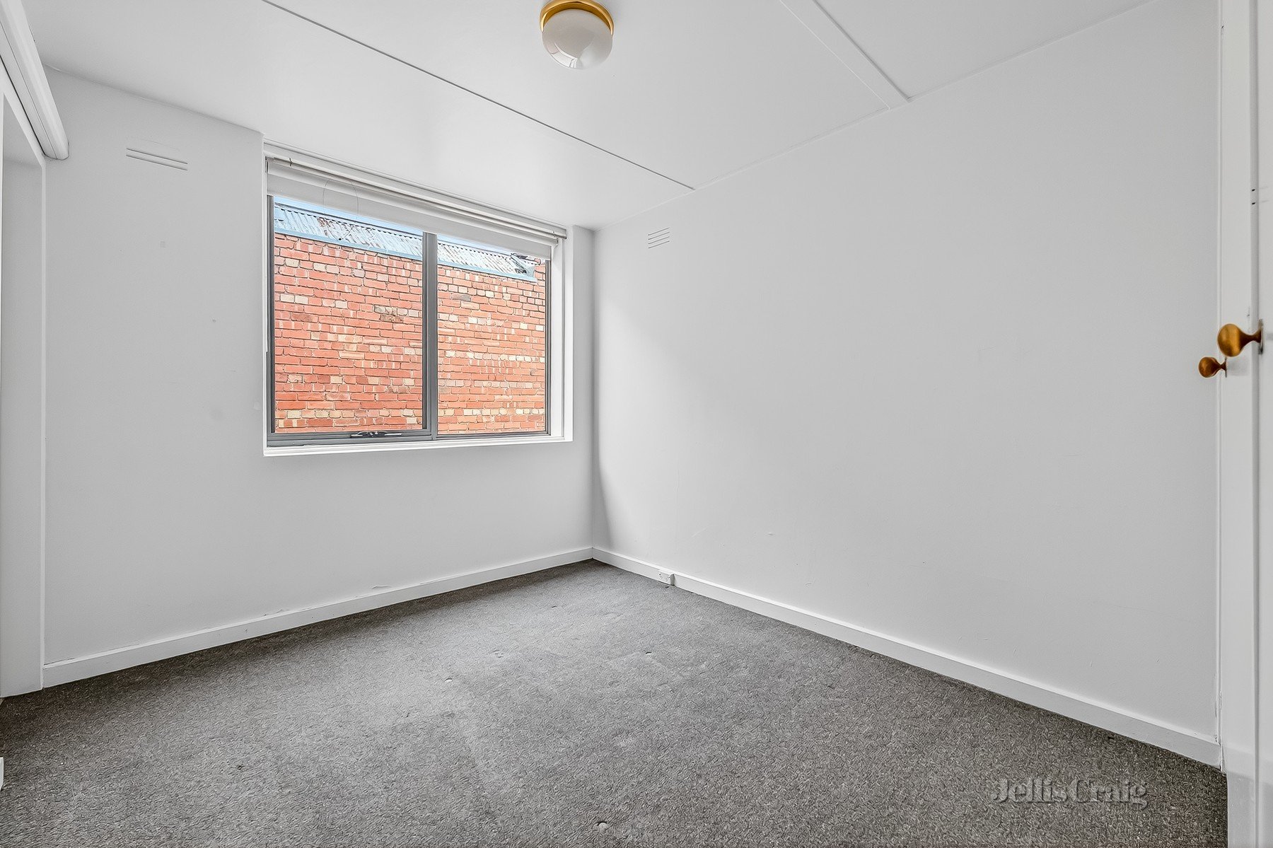 20/912 Drummond Street, Carlton North image 4