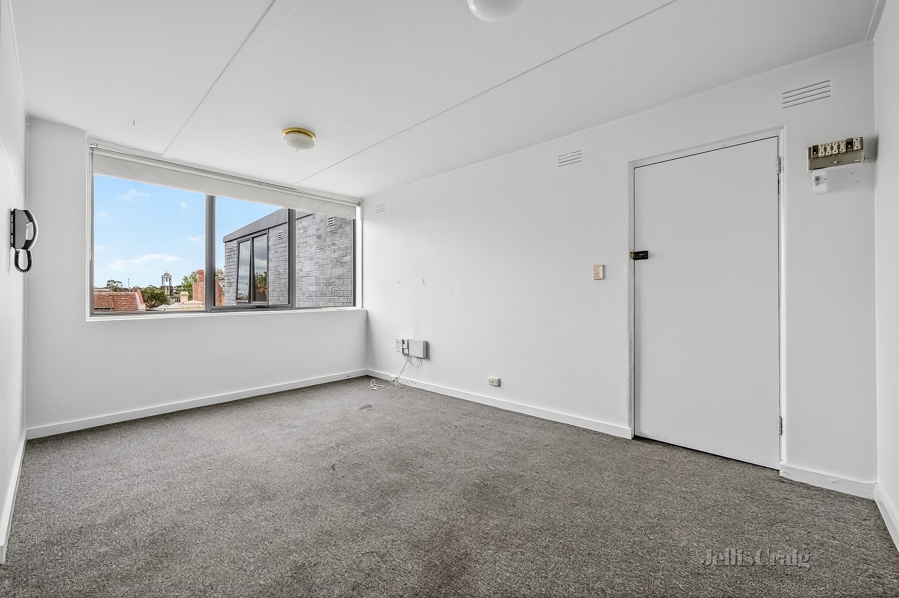 20/912 Drummond Street, Carlton North image 3
