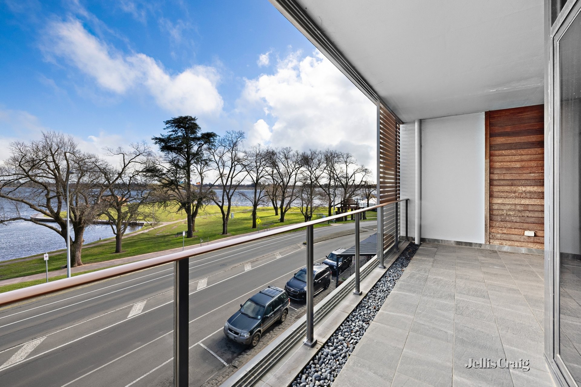 209/18-22 Wendouree Parade, Lake Wendouree image 10