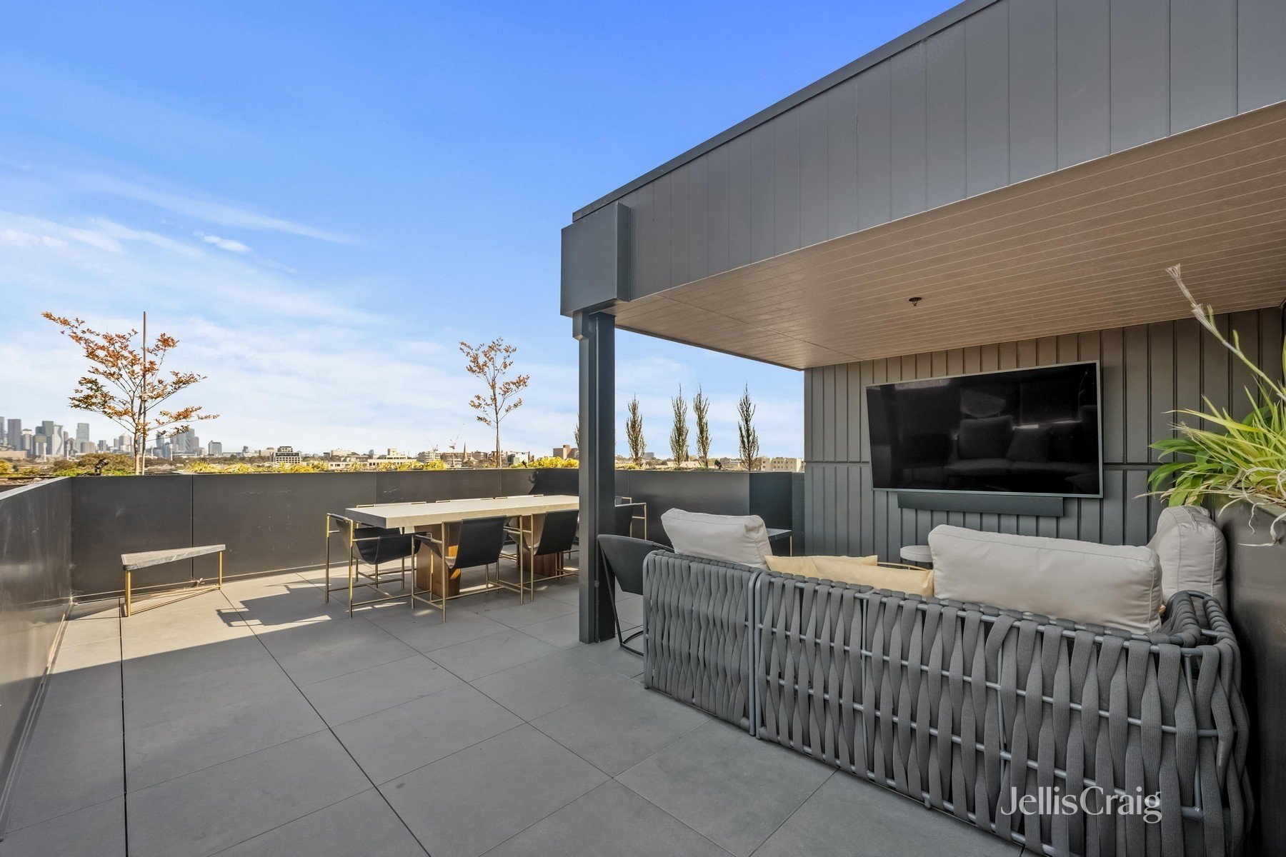 209/18 Lobb Street, Brunswick image 5