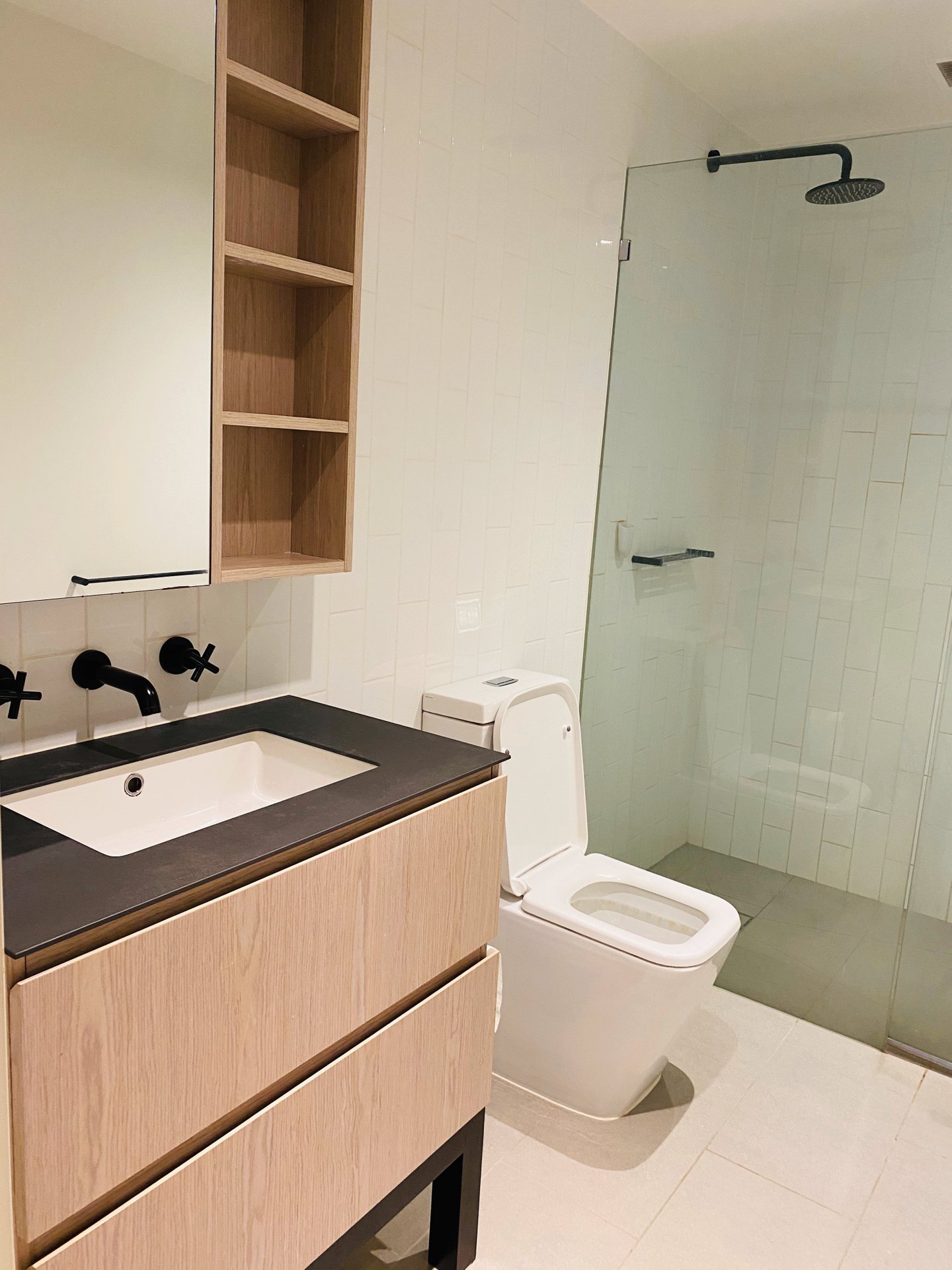 Property Gallery Thumbnail 7