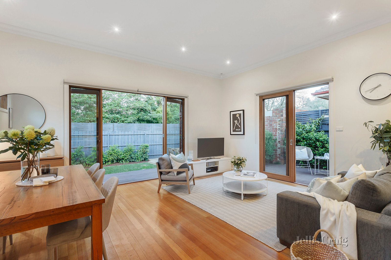 2093 Malvern Road, Malvern East image 3