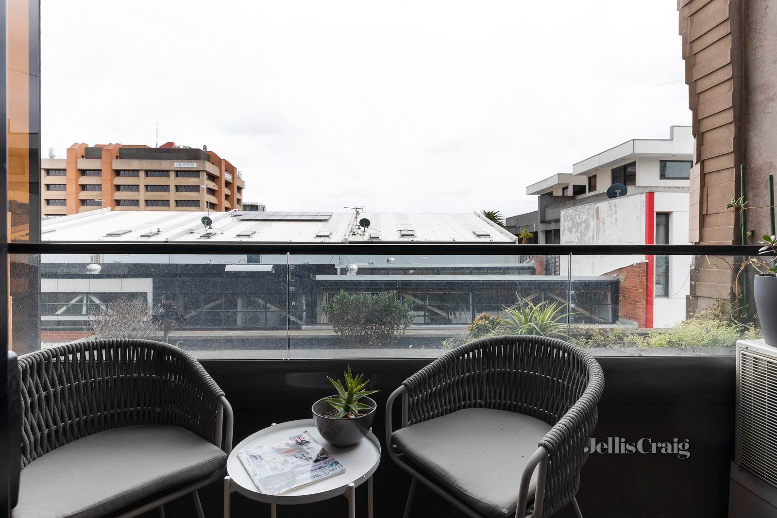 209/31 Napoleon Street, Collingwood image 8