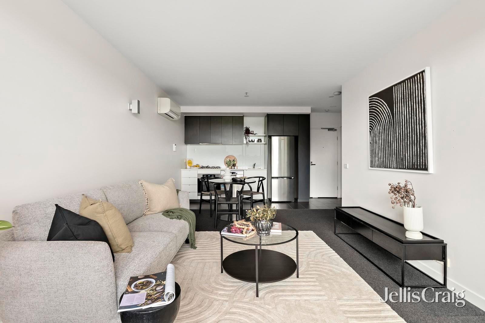 209/55 Collins Street, Essendon image 2