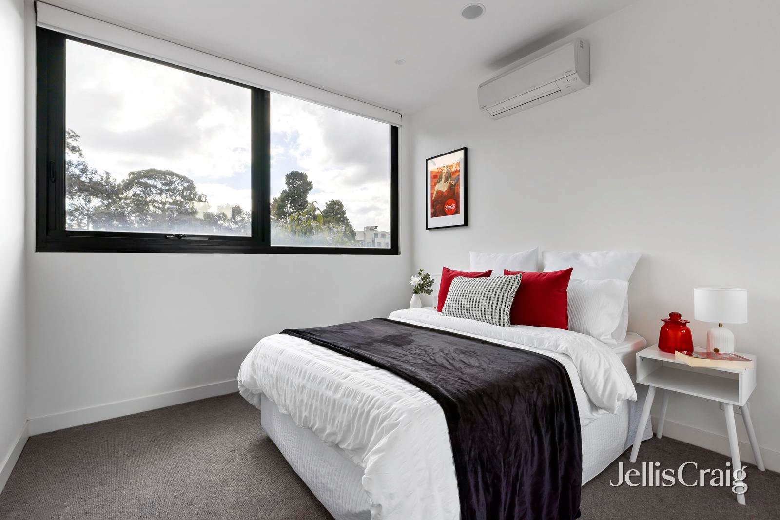 209/87 Mount Street, Heidelberg image 5