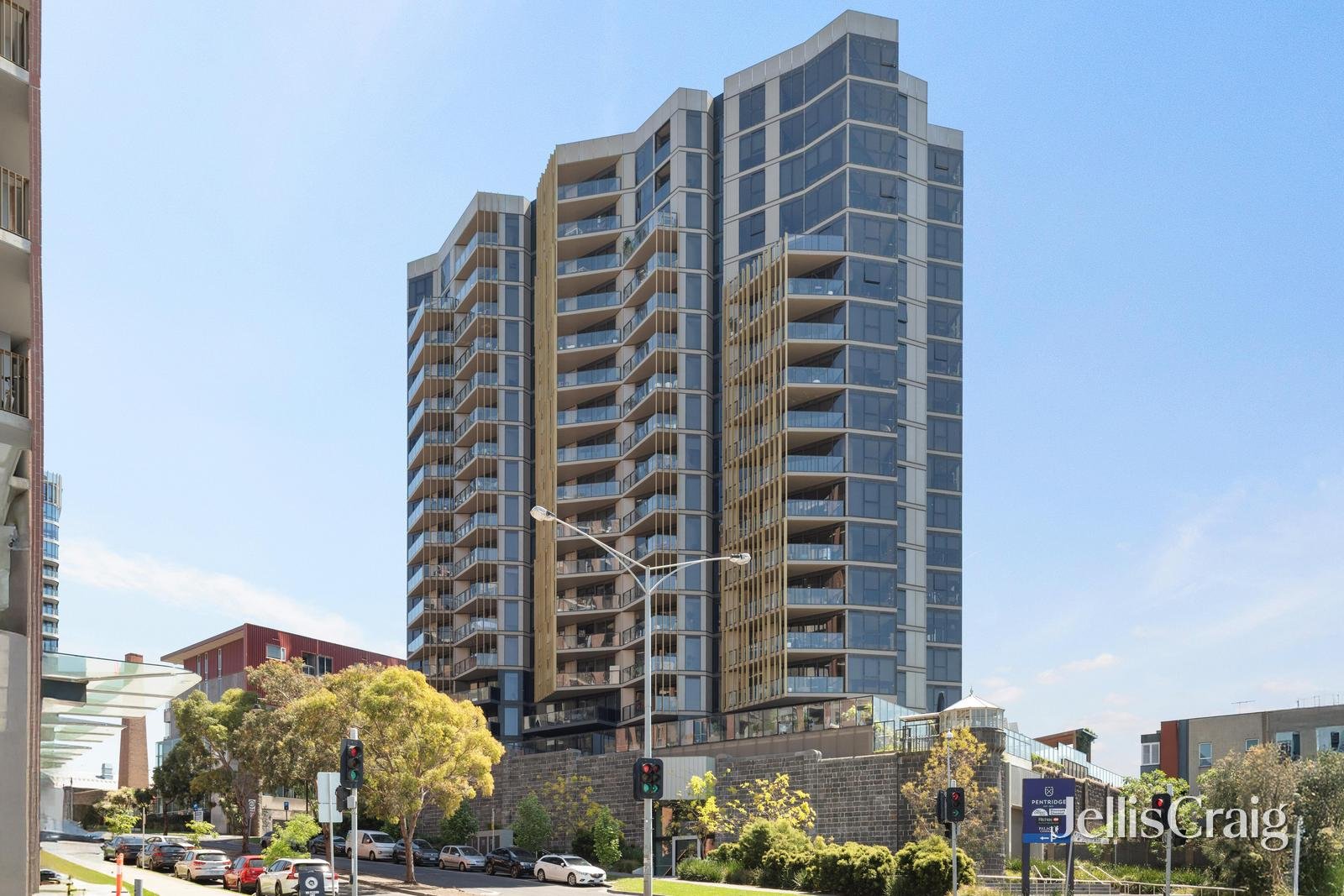 209A/21 Pentridge Boulevard, Coburg image 11