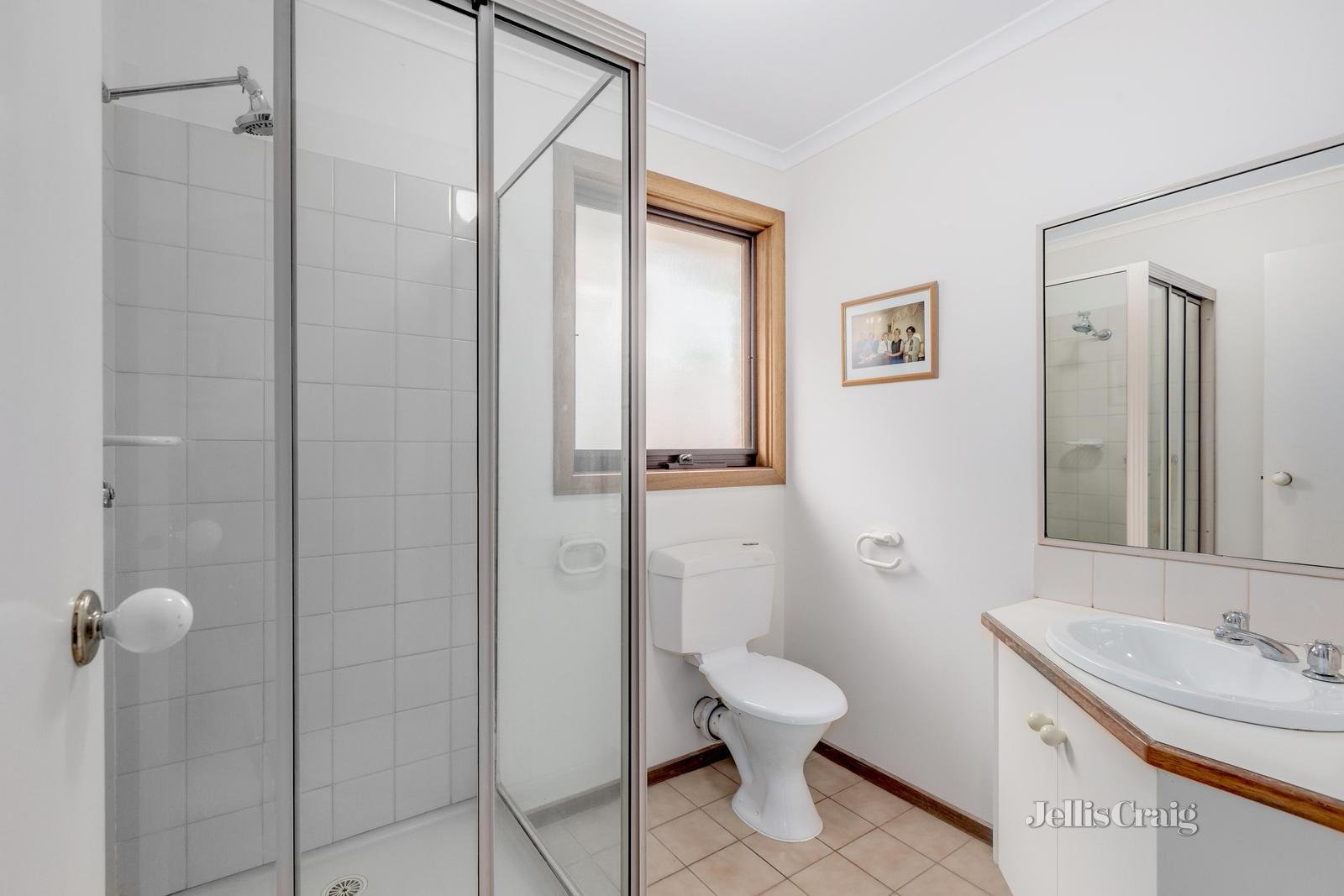20A Carween Avenue, Mitcham image 6