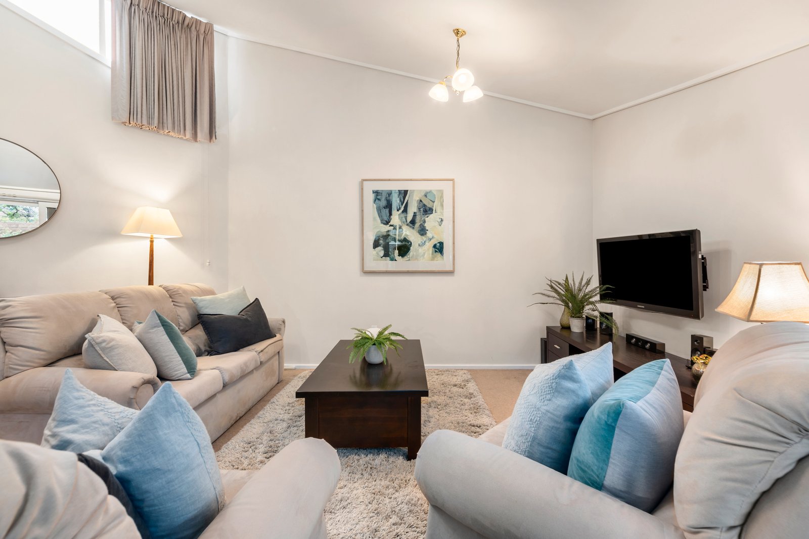 Property Gallery Thumbnail 6
