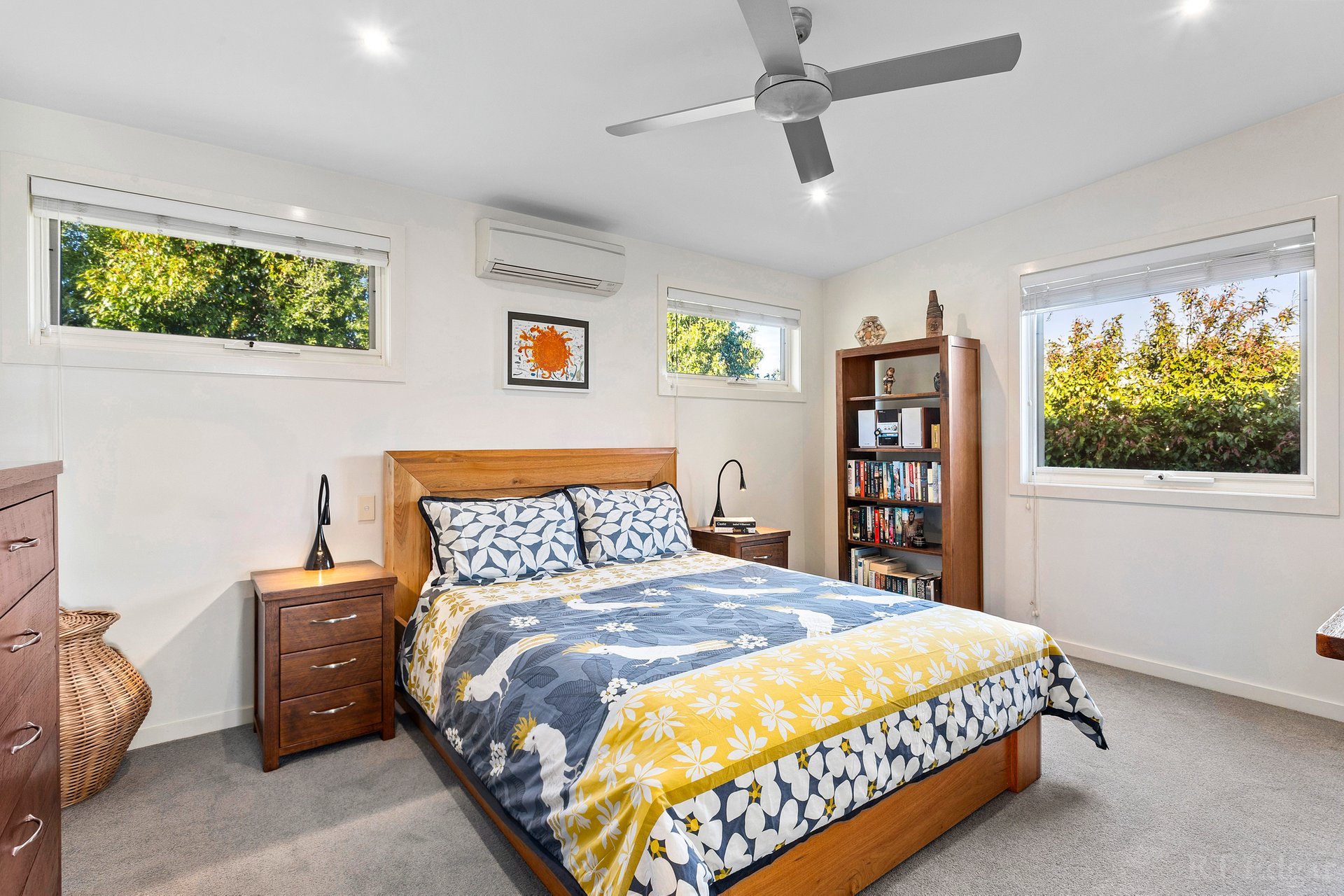 Property Gallery Thumbnail 6