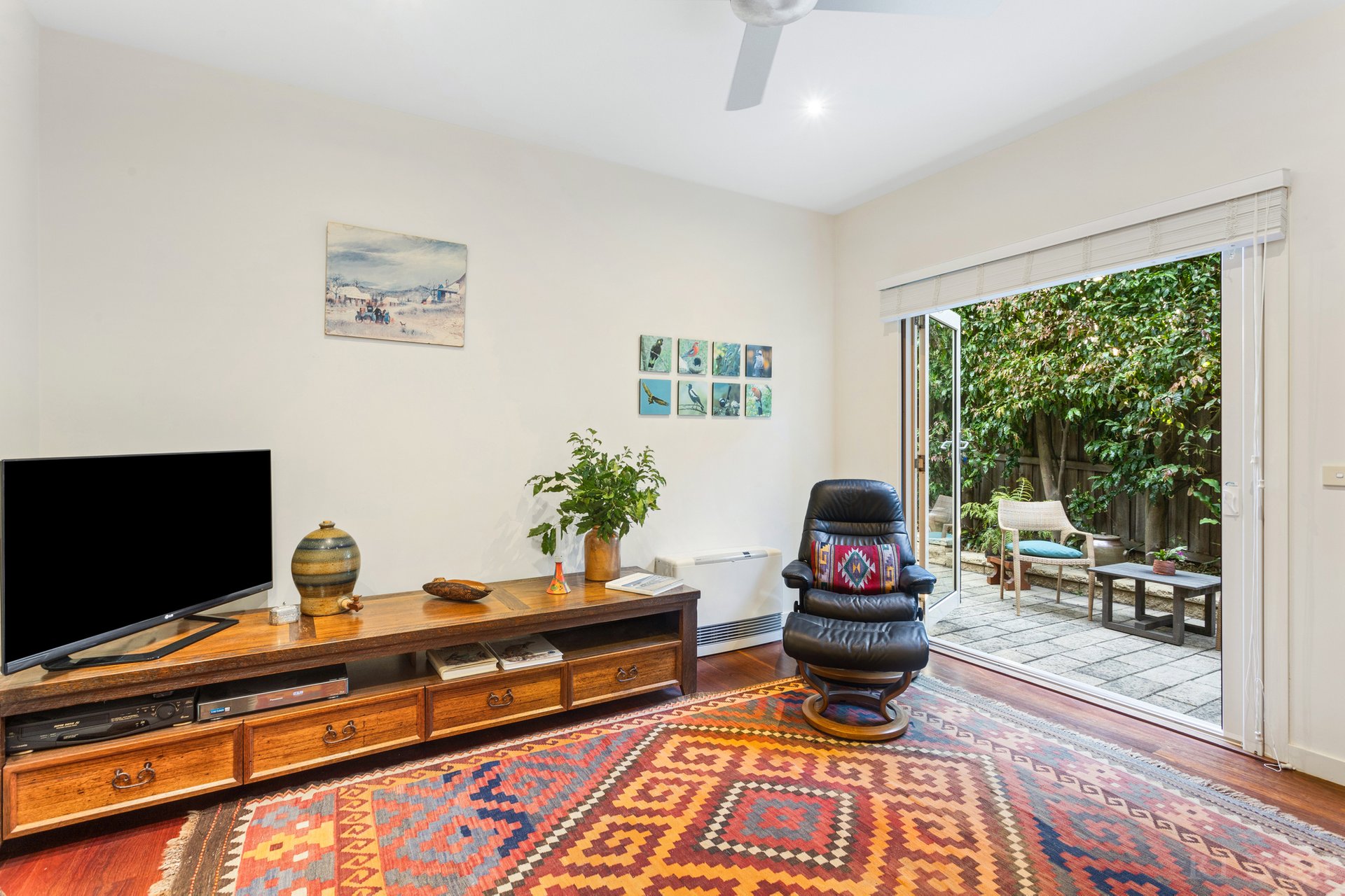 Property Gallery Thumbnail 8