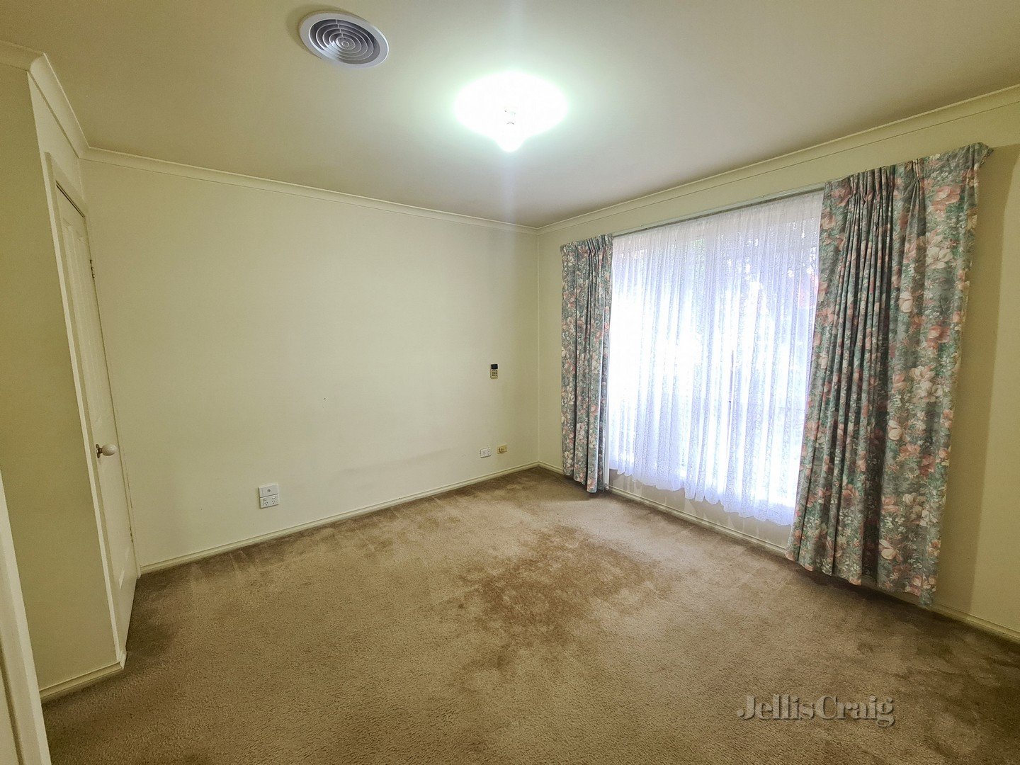 20A Park Street, Pascoe Vale image 2