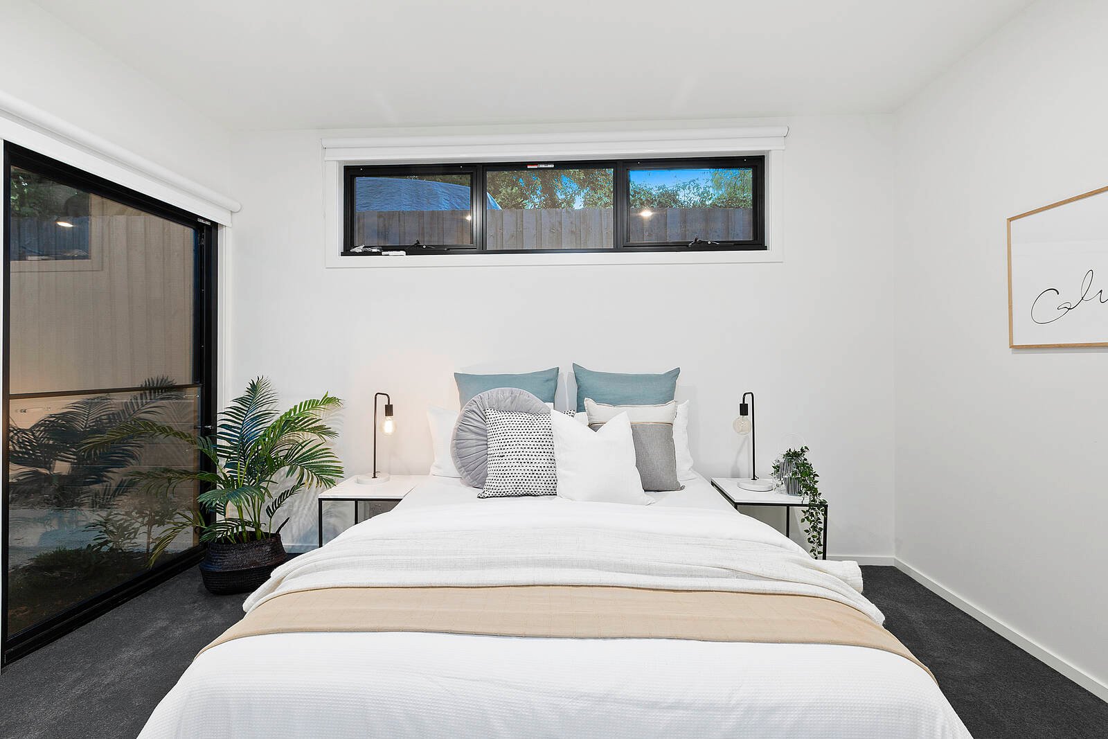 Property Gallery Thumbnail 14