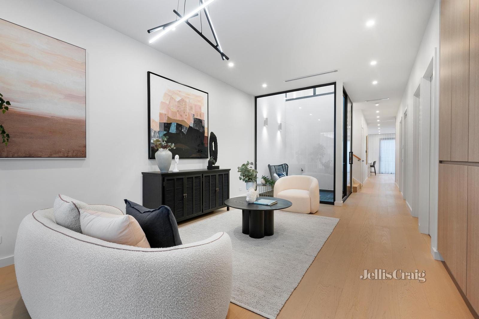 20A Utah Road, Glen Waverley image 8