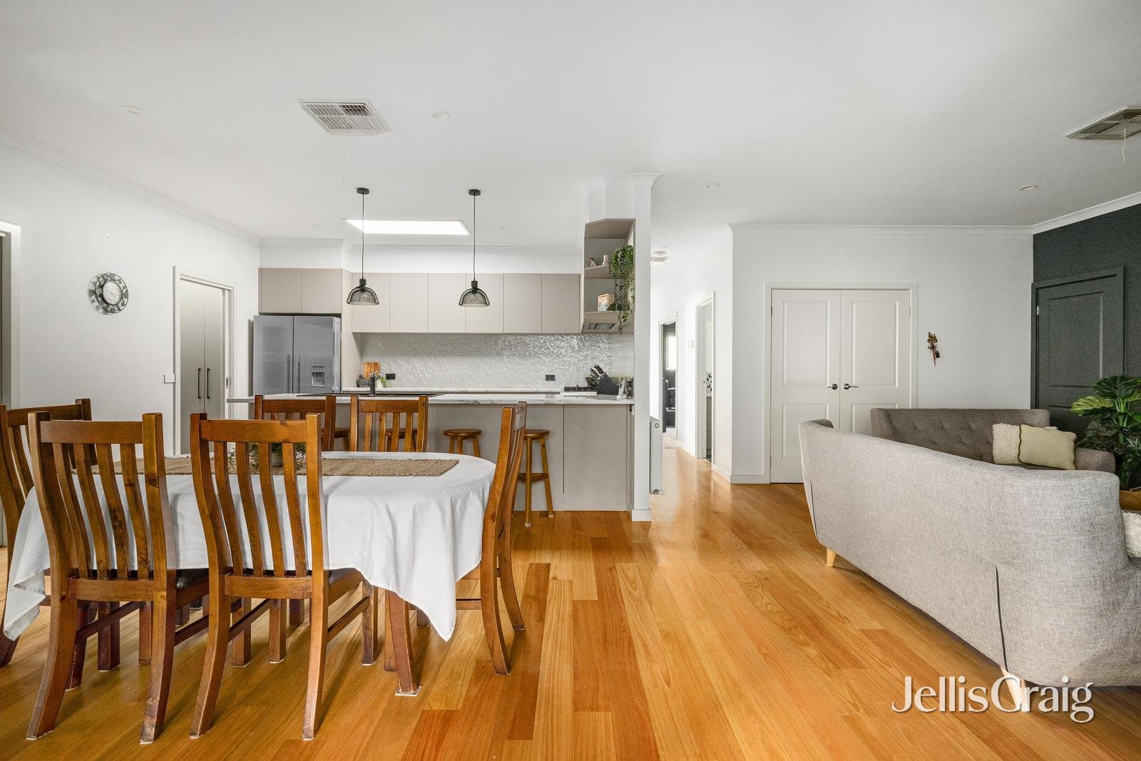 20A Wembley Close, Briar&nbsp;Hill image 7