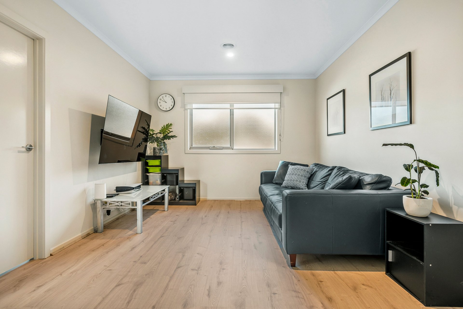 Property Gallery Thumbnail 8