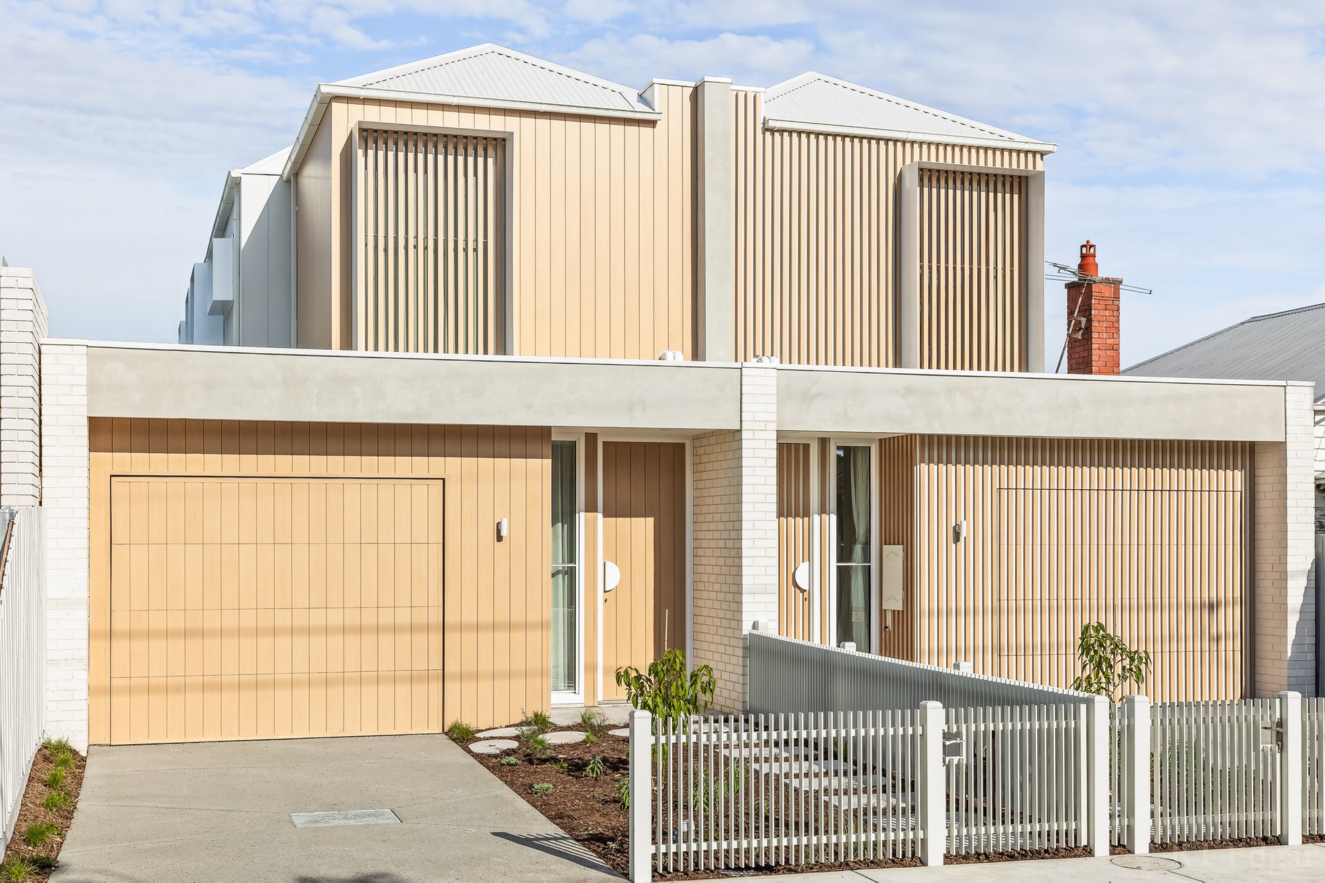 Property Gallery - Main Image