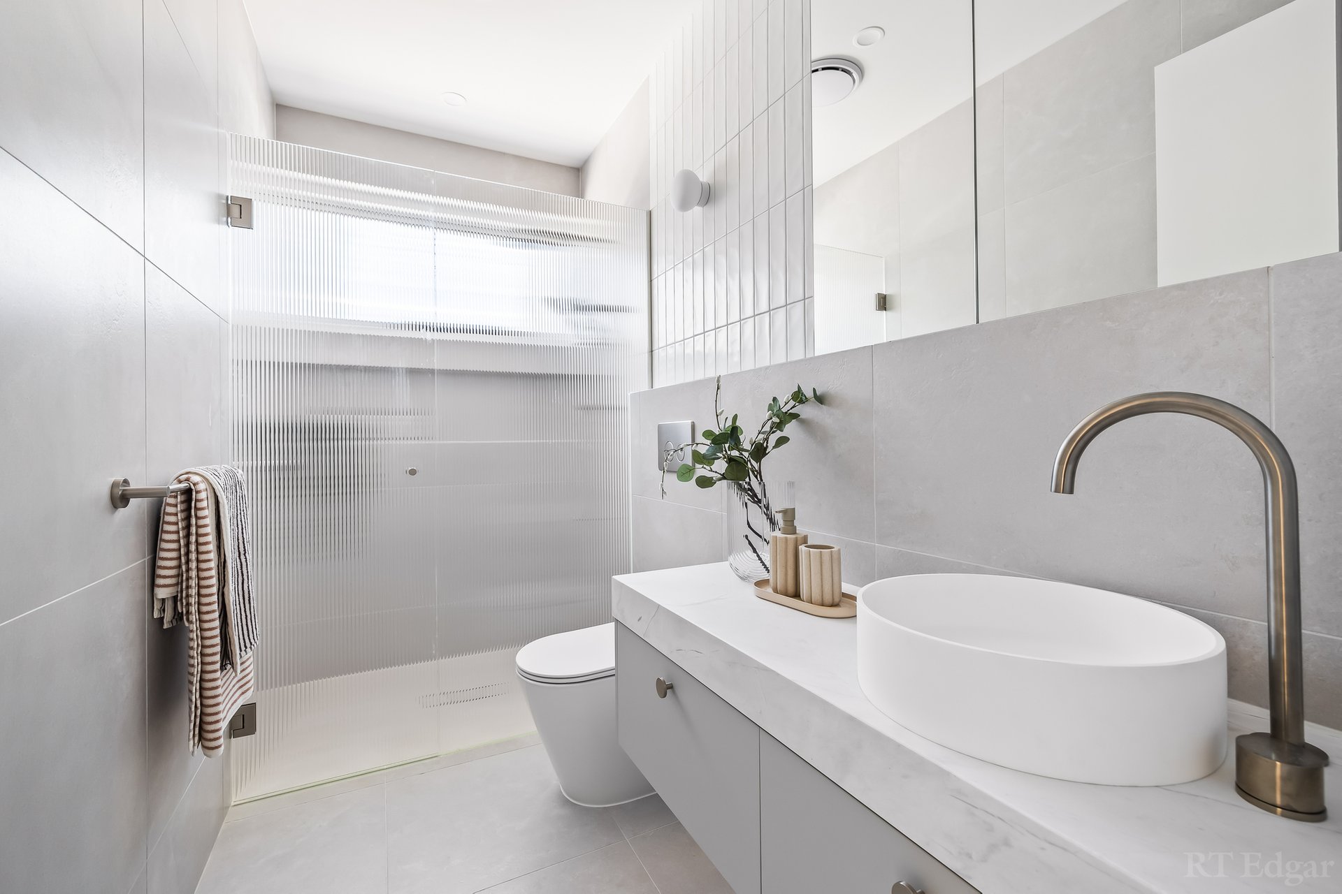 Property Gallery Thumbnail 12
