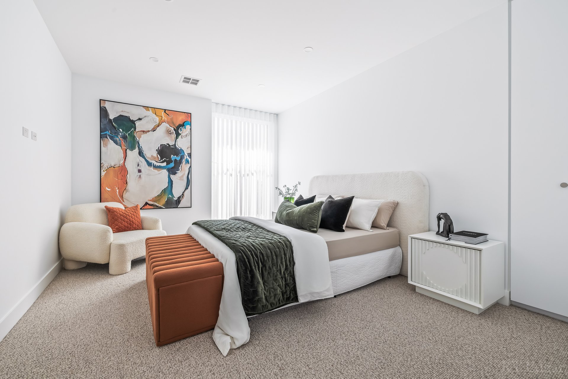 Property Gallery Thumbnail 13