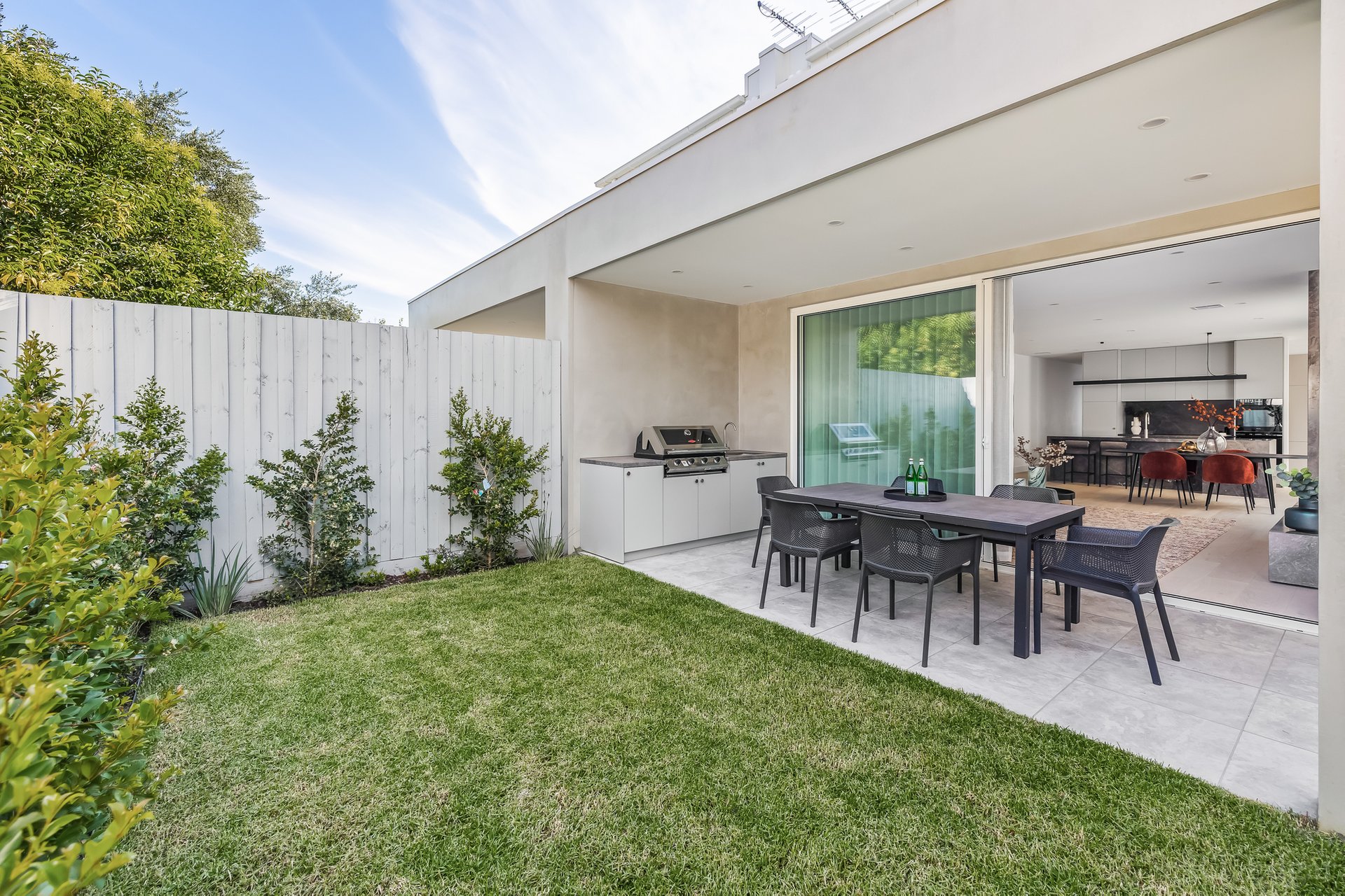 Property Gallery Thumbnail 19