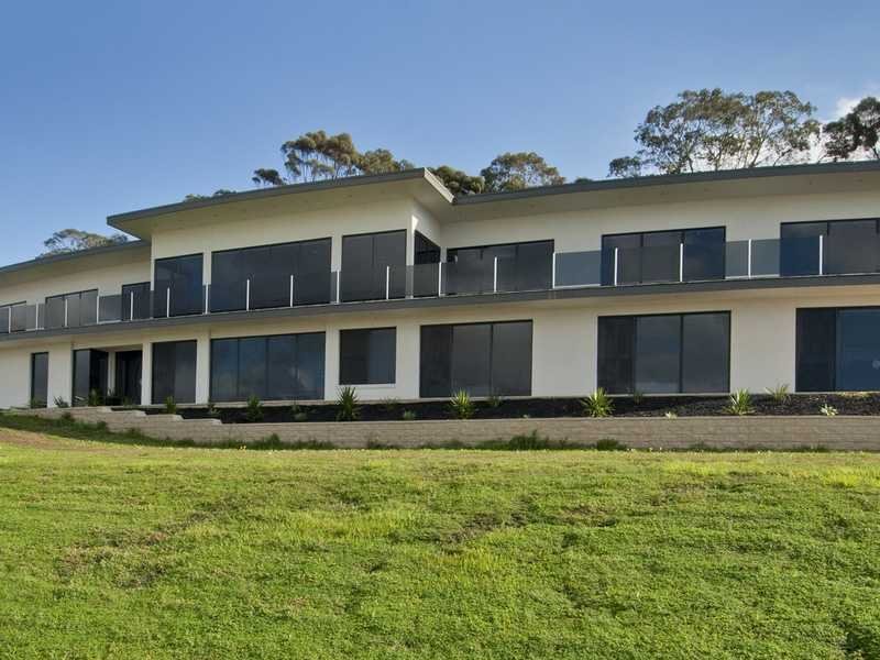 20B Oakbank Avenue, Highton image 1