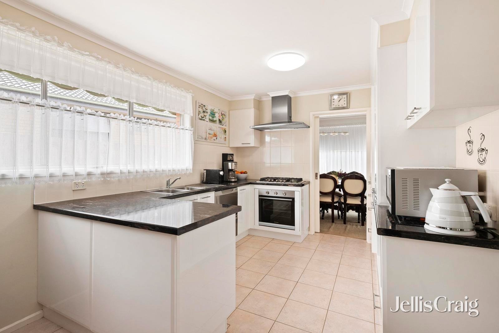 21-23 Melrose Avenue, Coldstream image 4