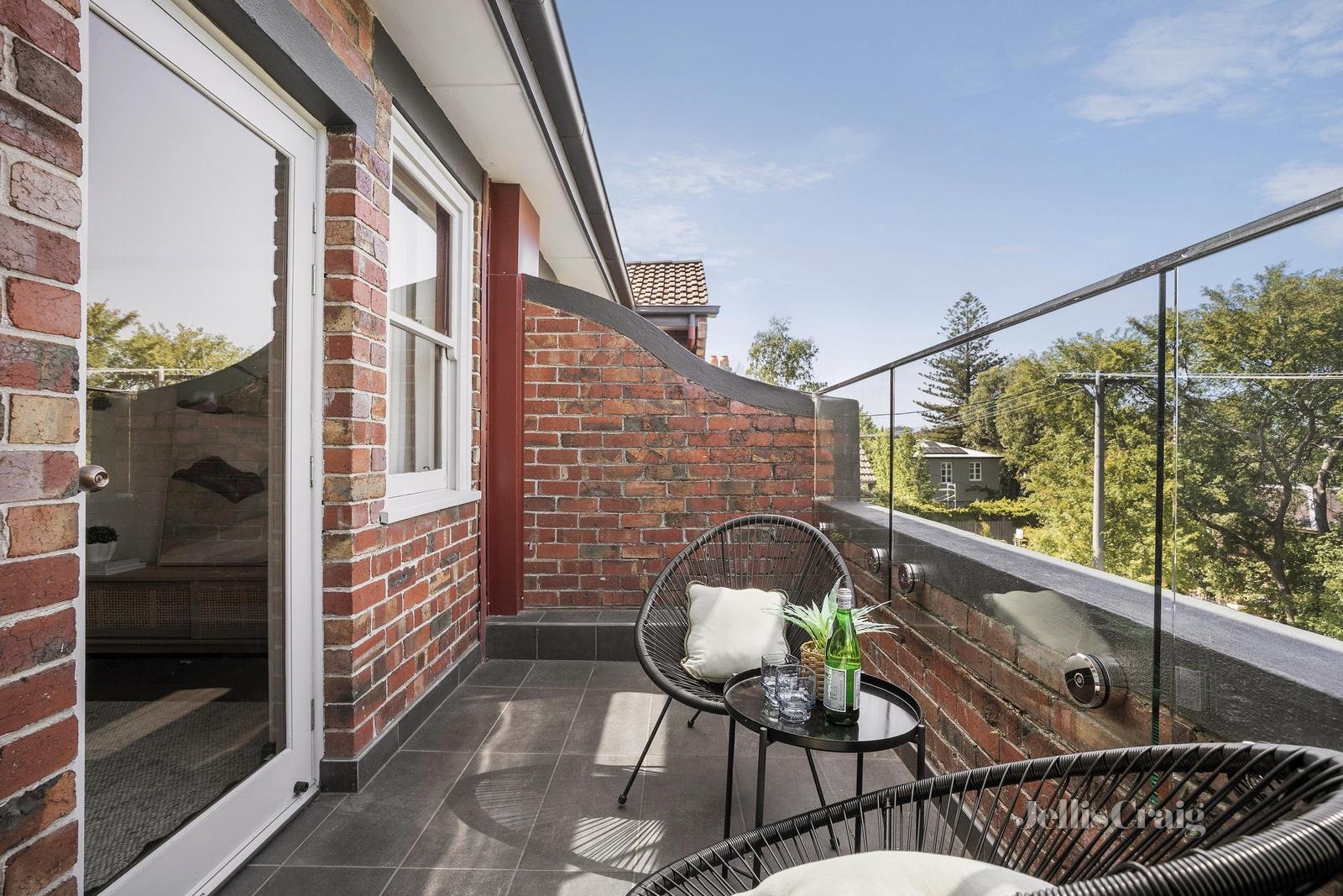 2/1-3 Molesworth Street, Hawthorn East image 6