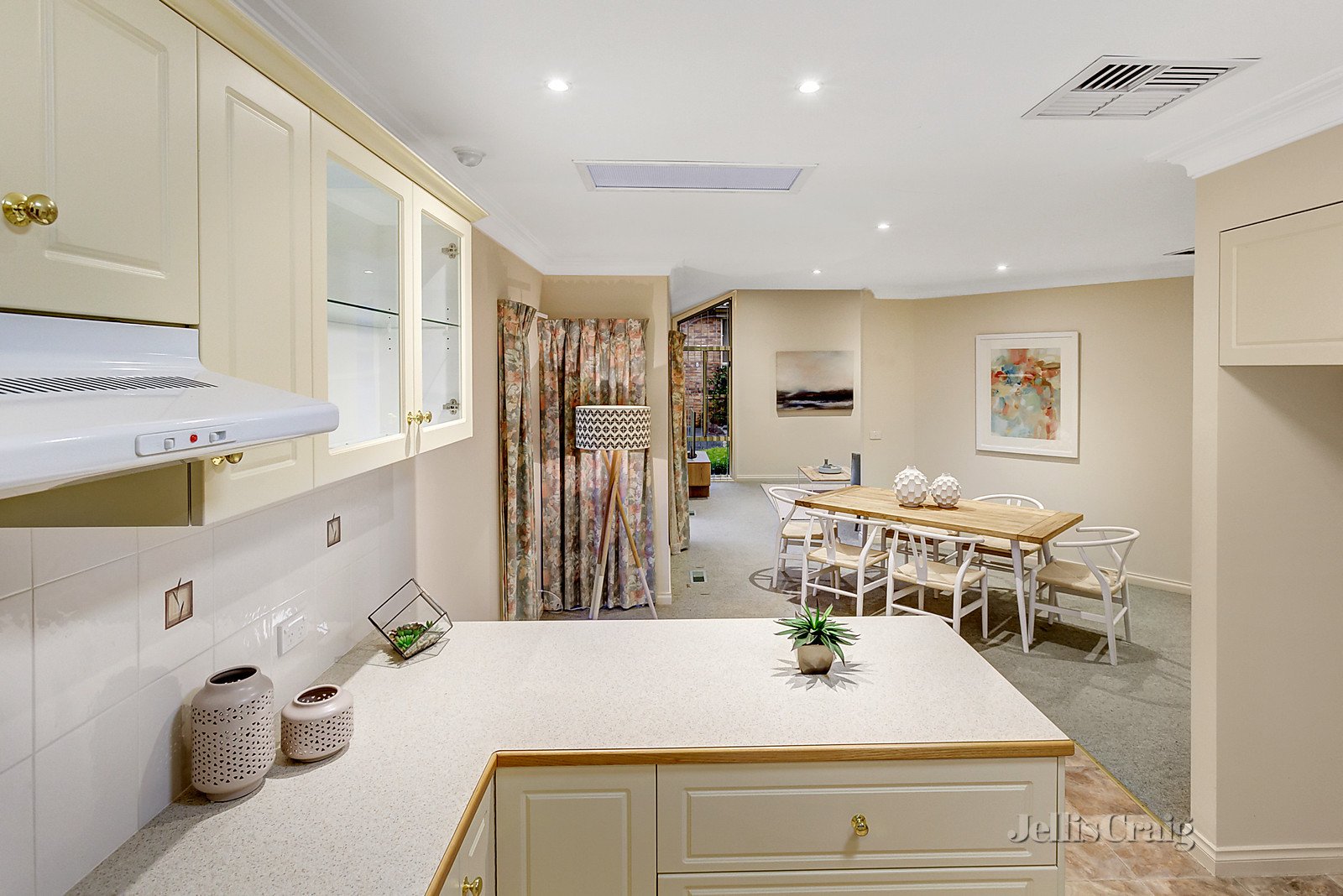 2/1-3 Niagara Road, Donvale image 2