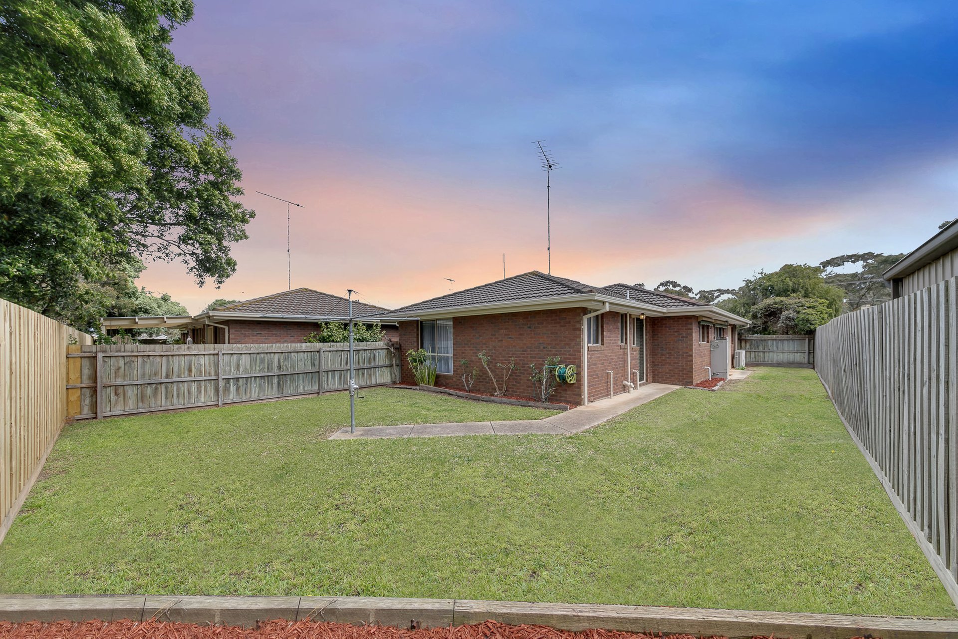 2/1-3 Rennie Street, Lara image 11