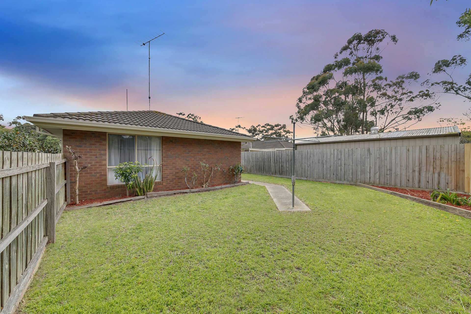 2/1-3 Rennie Street, Lara image 12