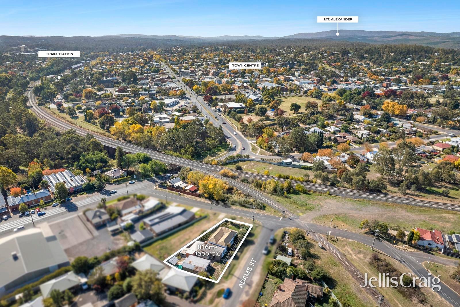 21 Adams Street, Castlemaine image 2