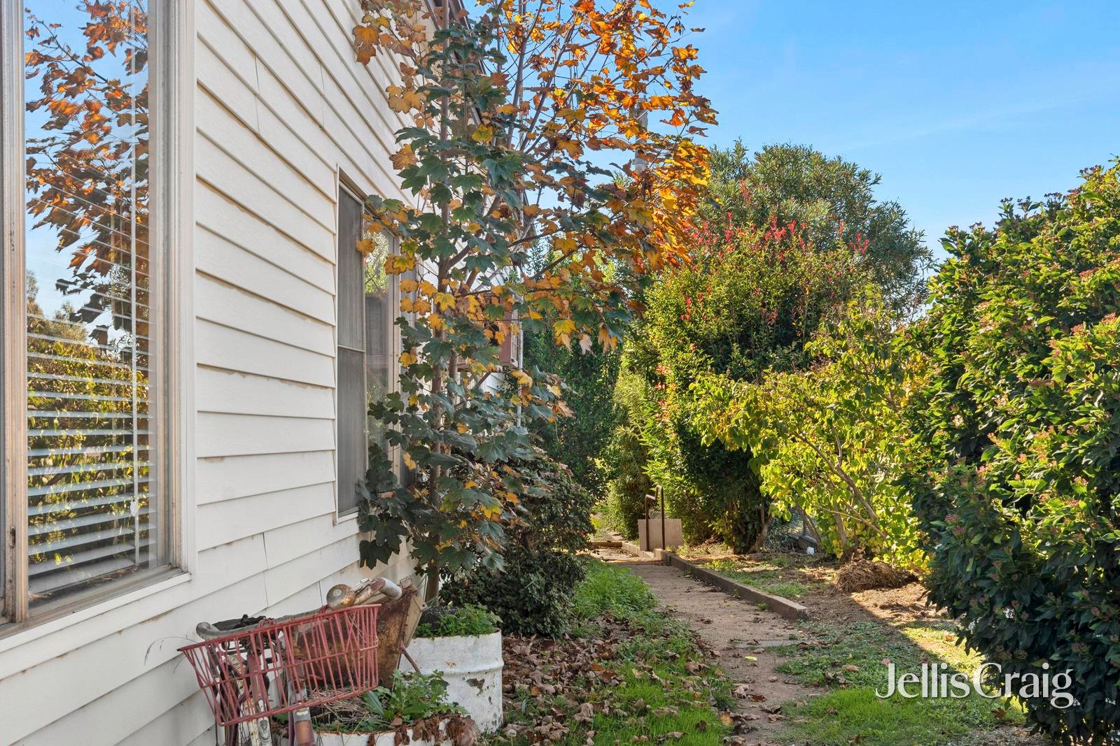 21 Adams Street, Castlemaine image 8