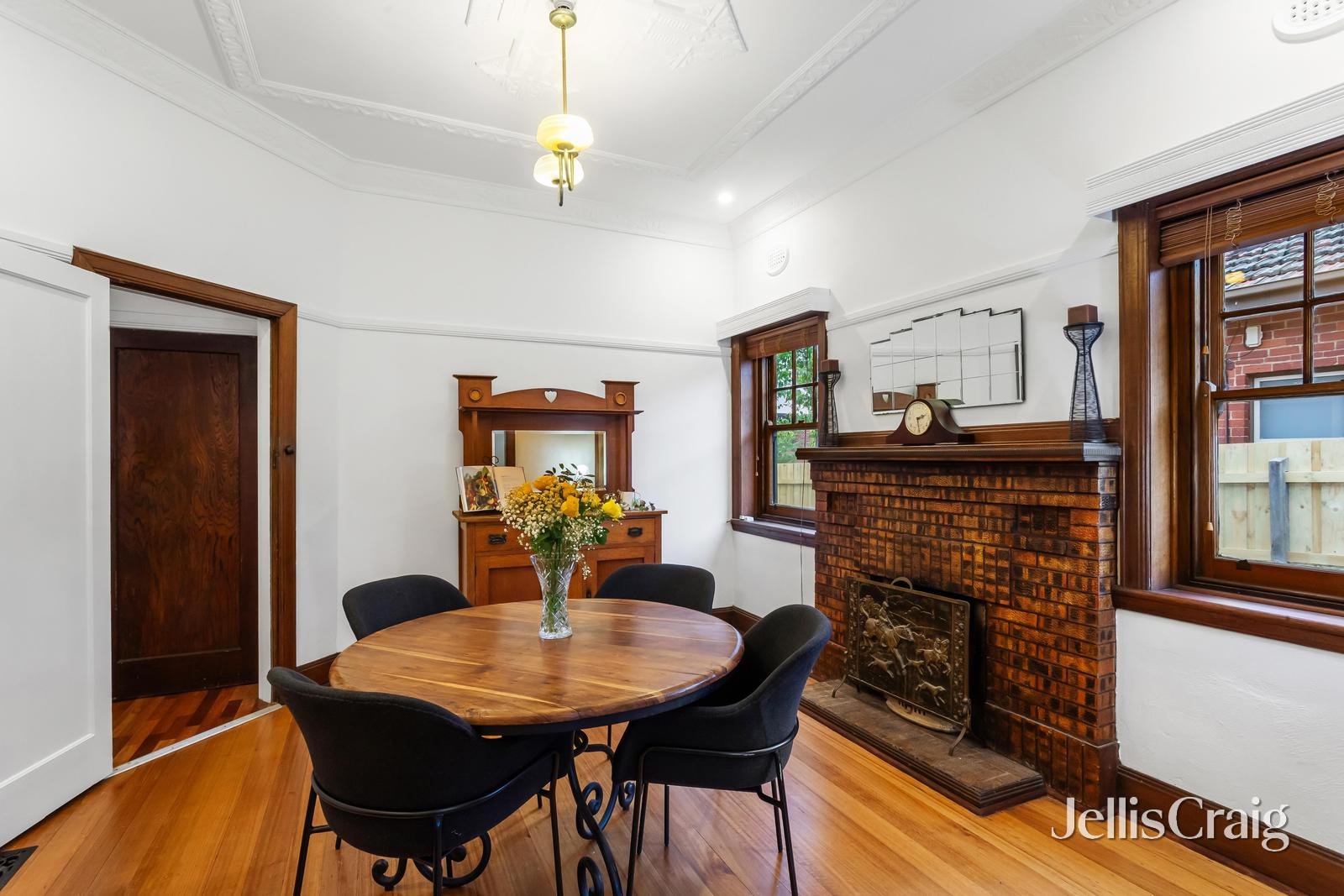 21 Adrian Street, Glen Iris image 5