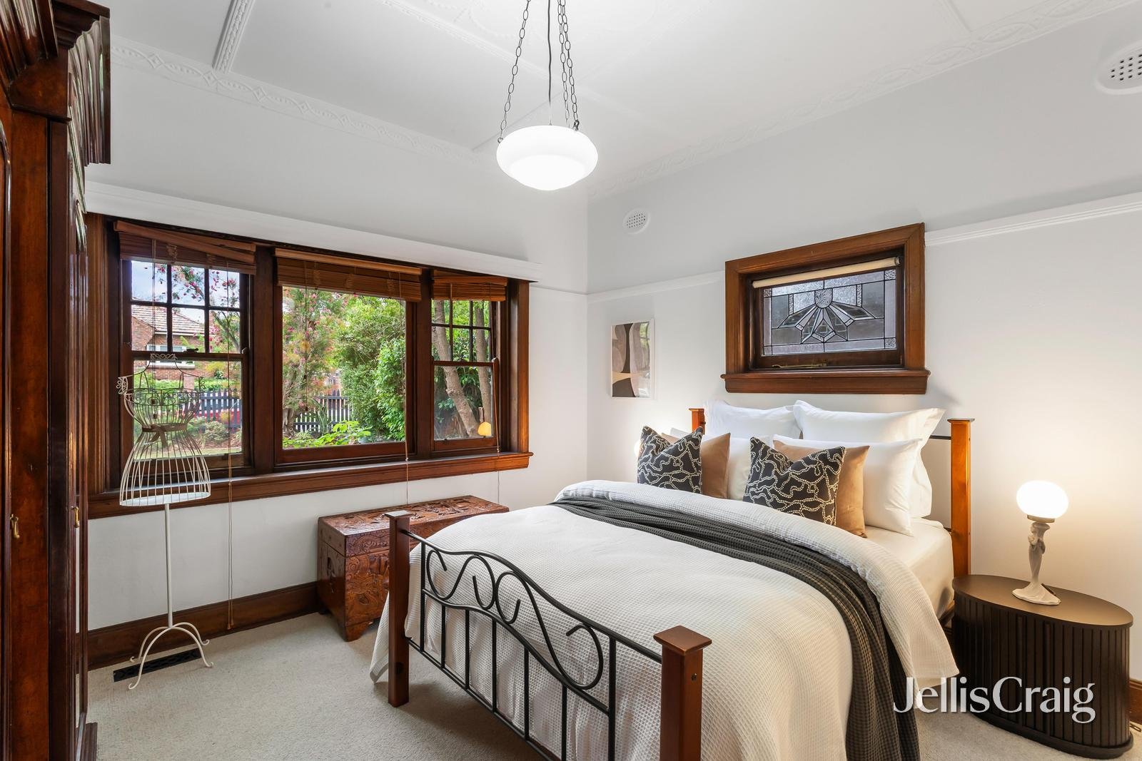 21 Adrian Street, Glen Iris image 9